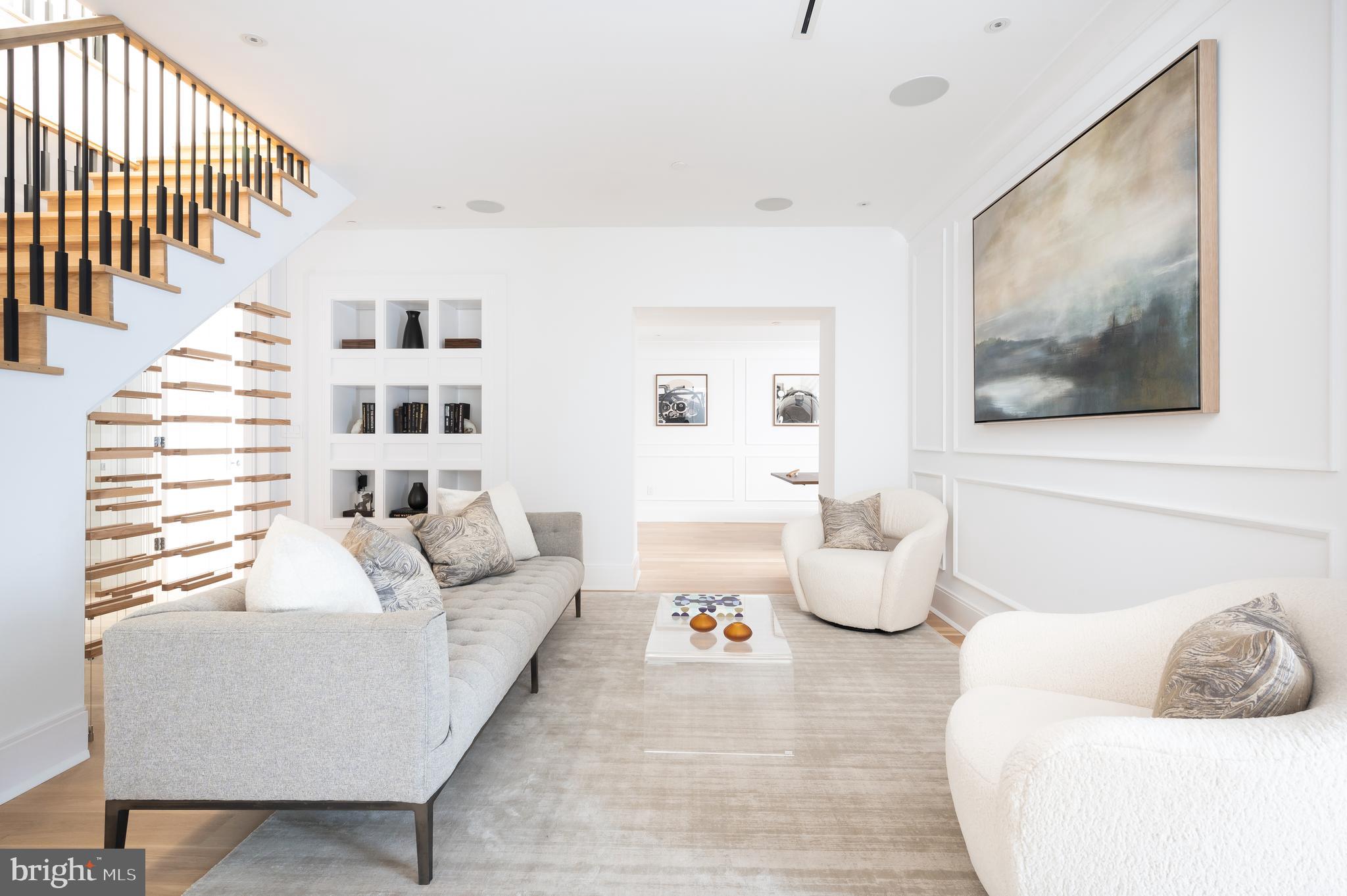 CLEVELAND PARK - Residential