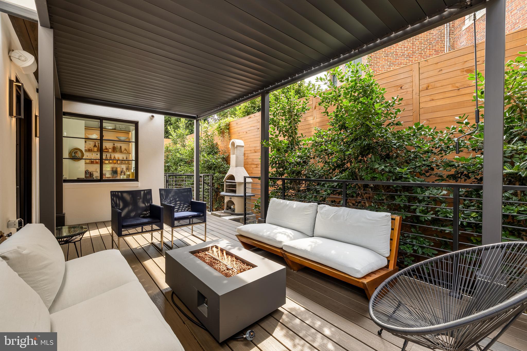 CLEVELAND PARK - Residential