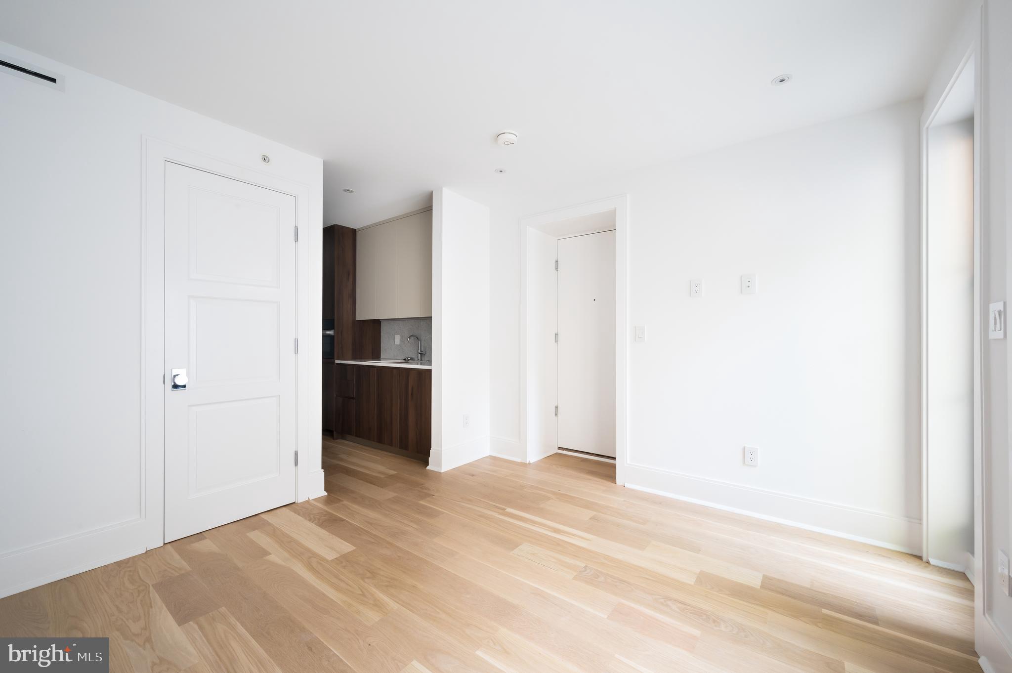 CLEVELAND PARK - Residential