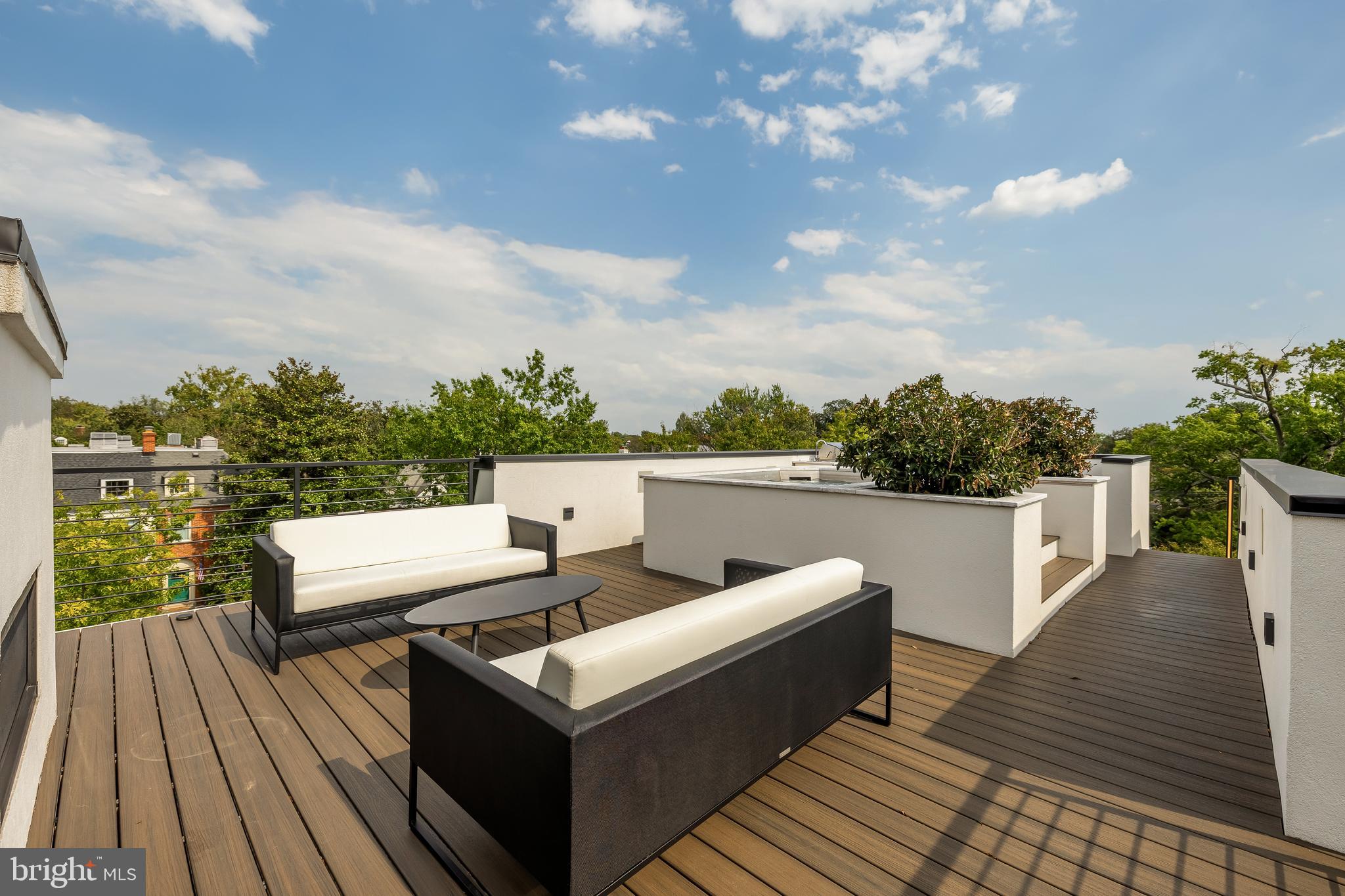 CLEVELAND PARK - Residential