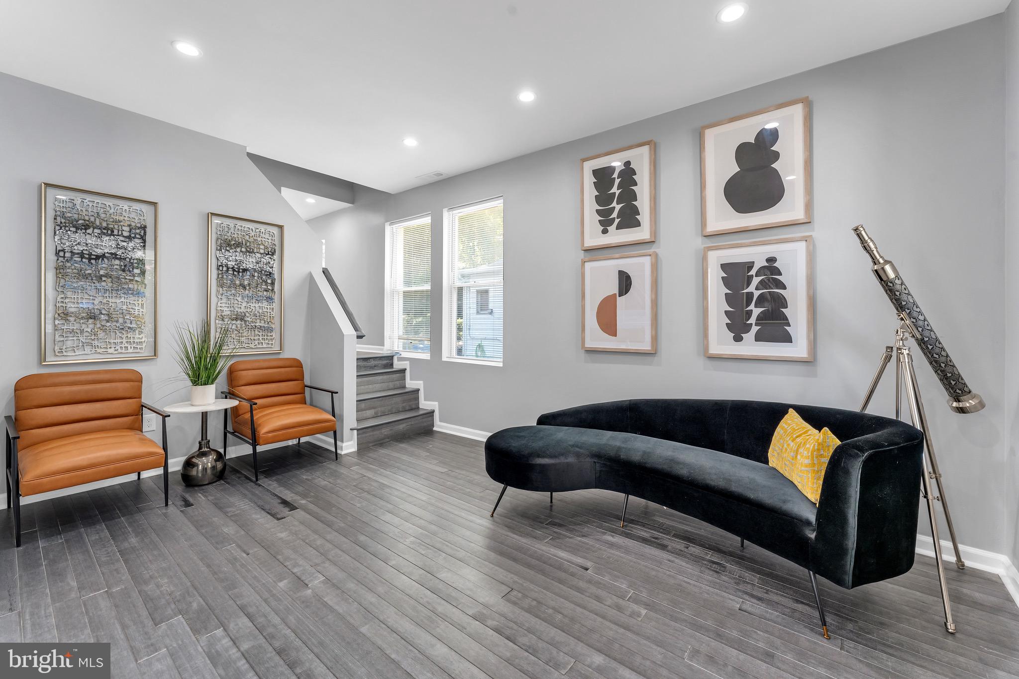 FRANKFORD - Residential