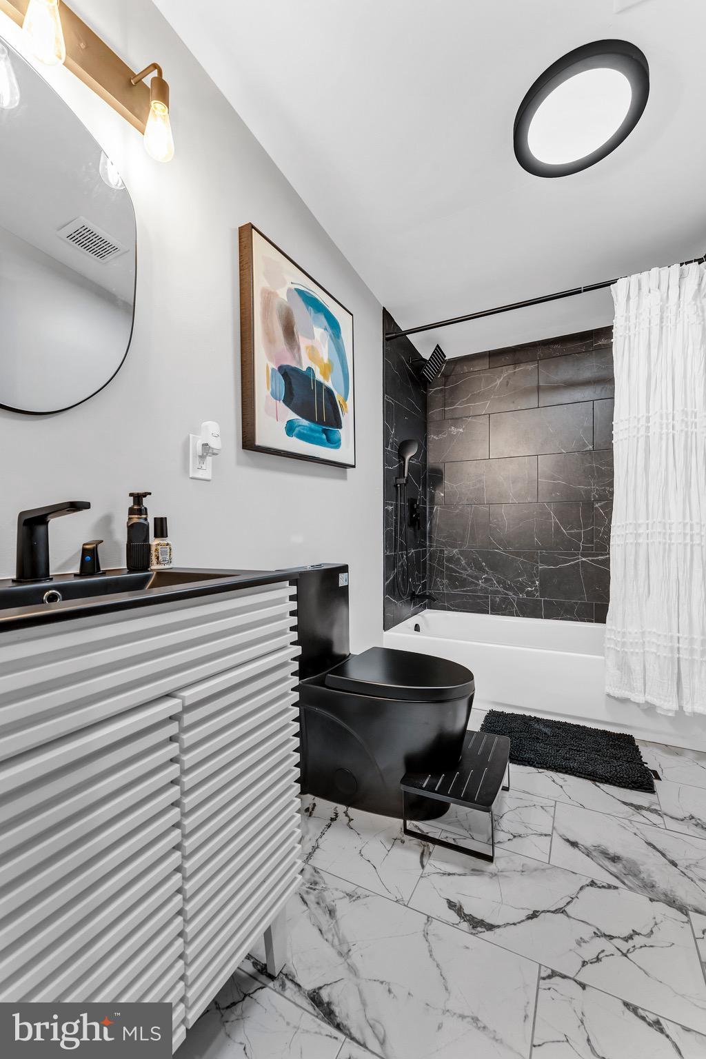 FRANKFORD - Residential