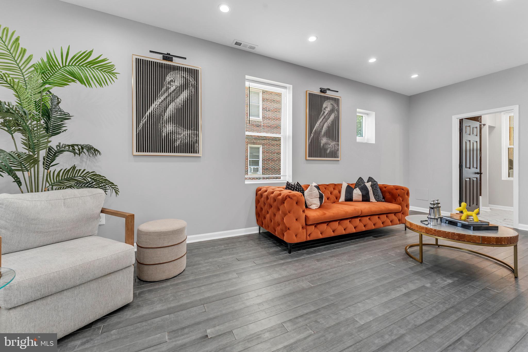 FRANKFORD - Residential