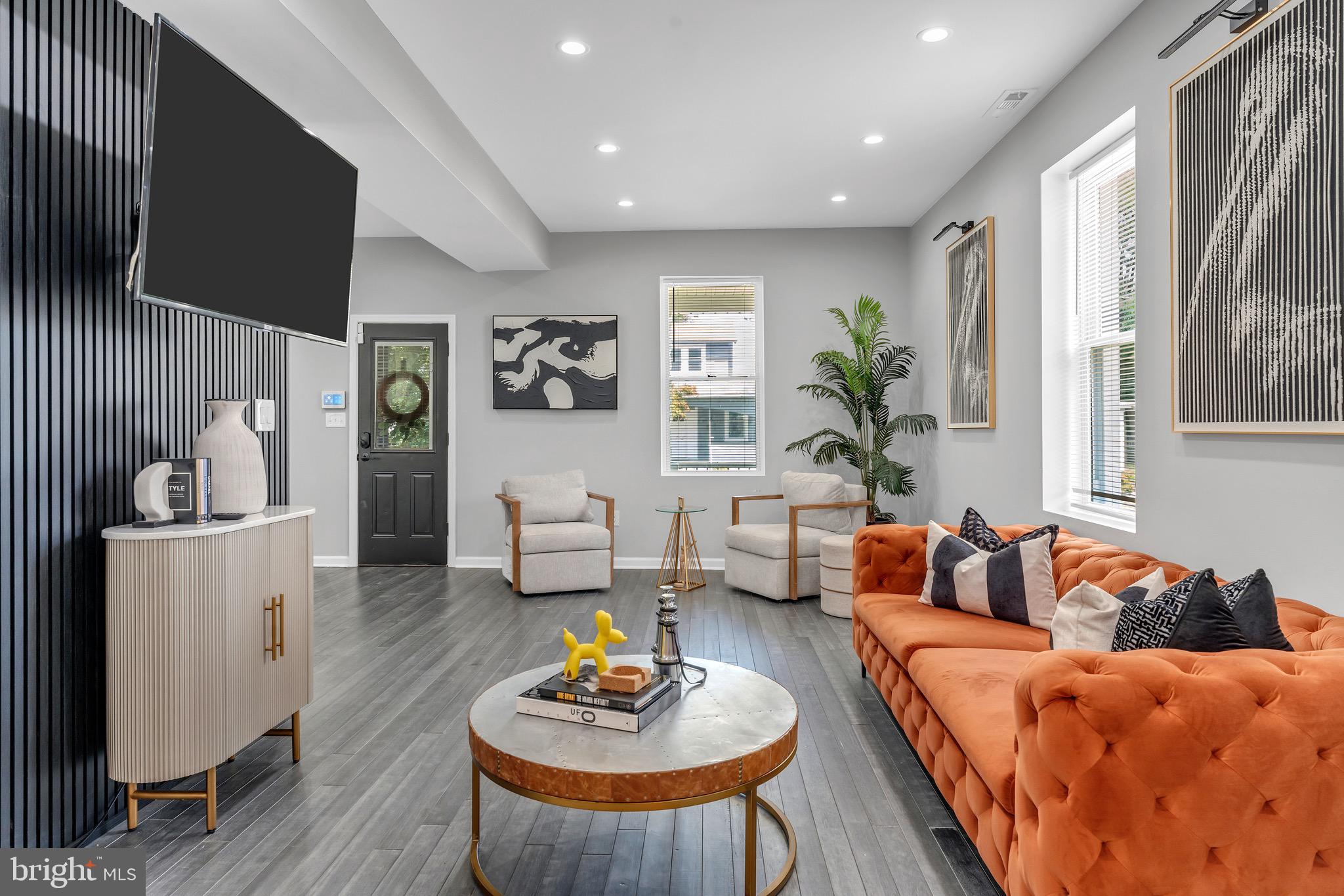 FRANKFORD - Residential