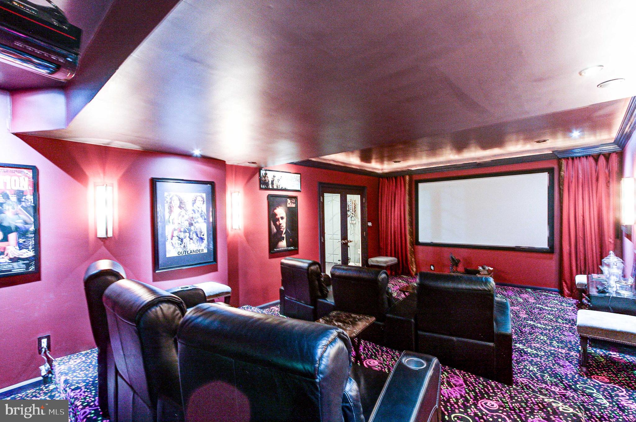 WOODS AT NORTHAMPTON - Residential