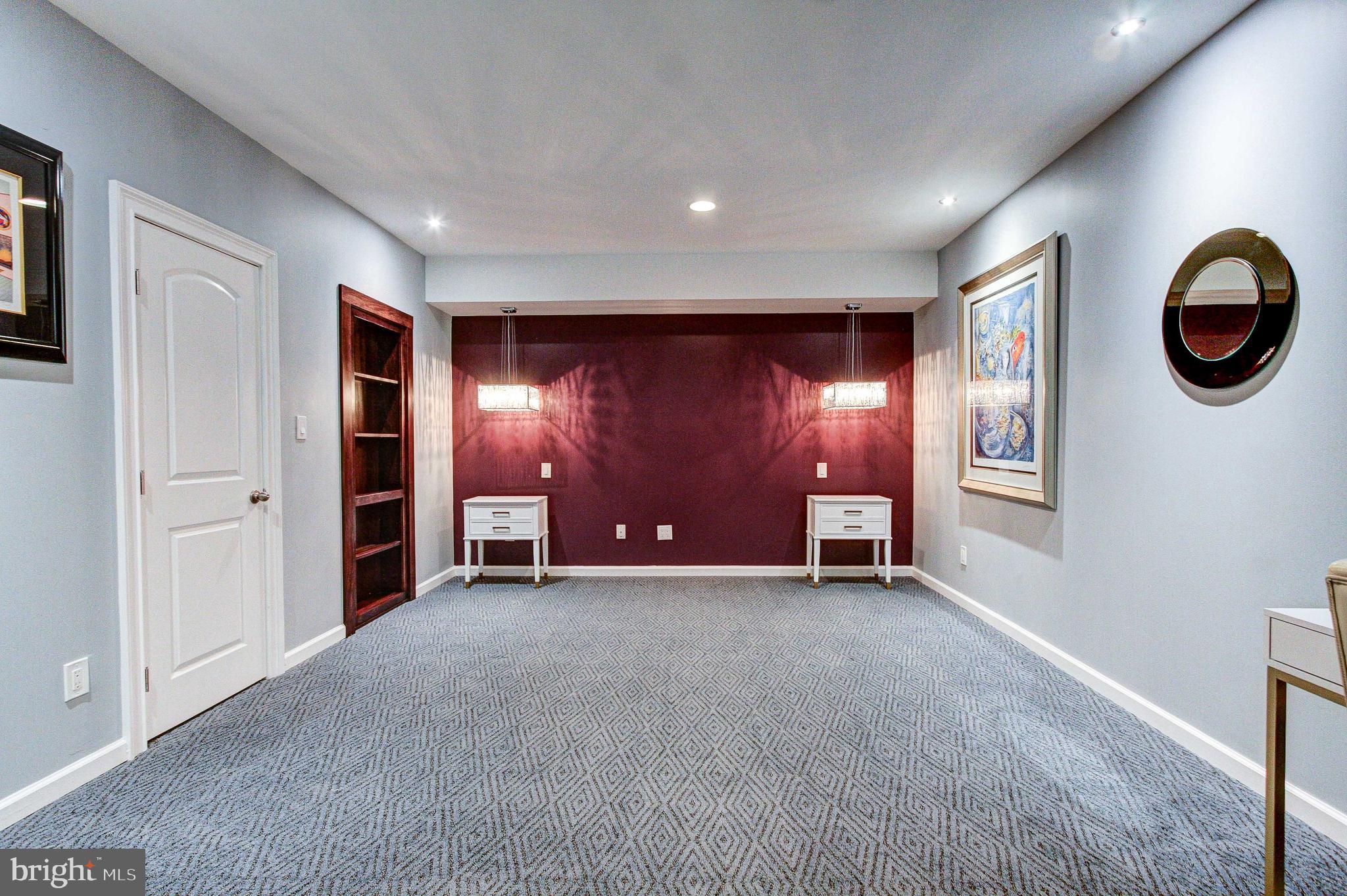 WOODS AT NORTHAMPTON - Residential