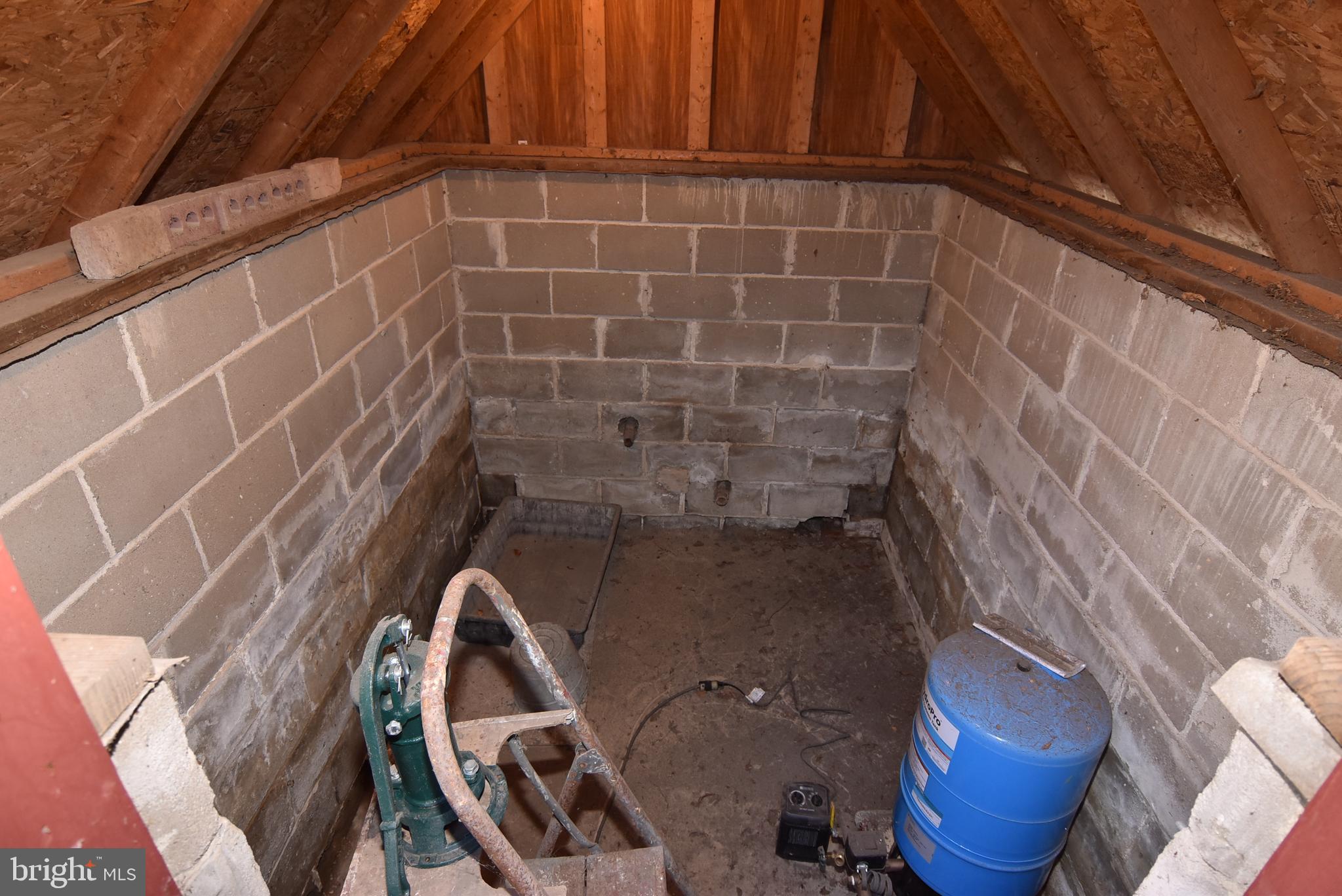 NONE AVAILABLE - Land