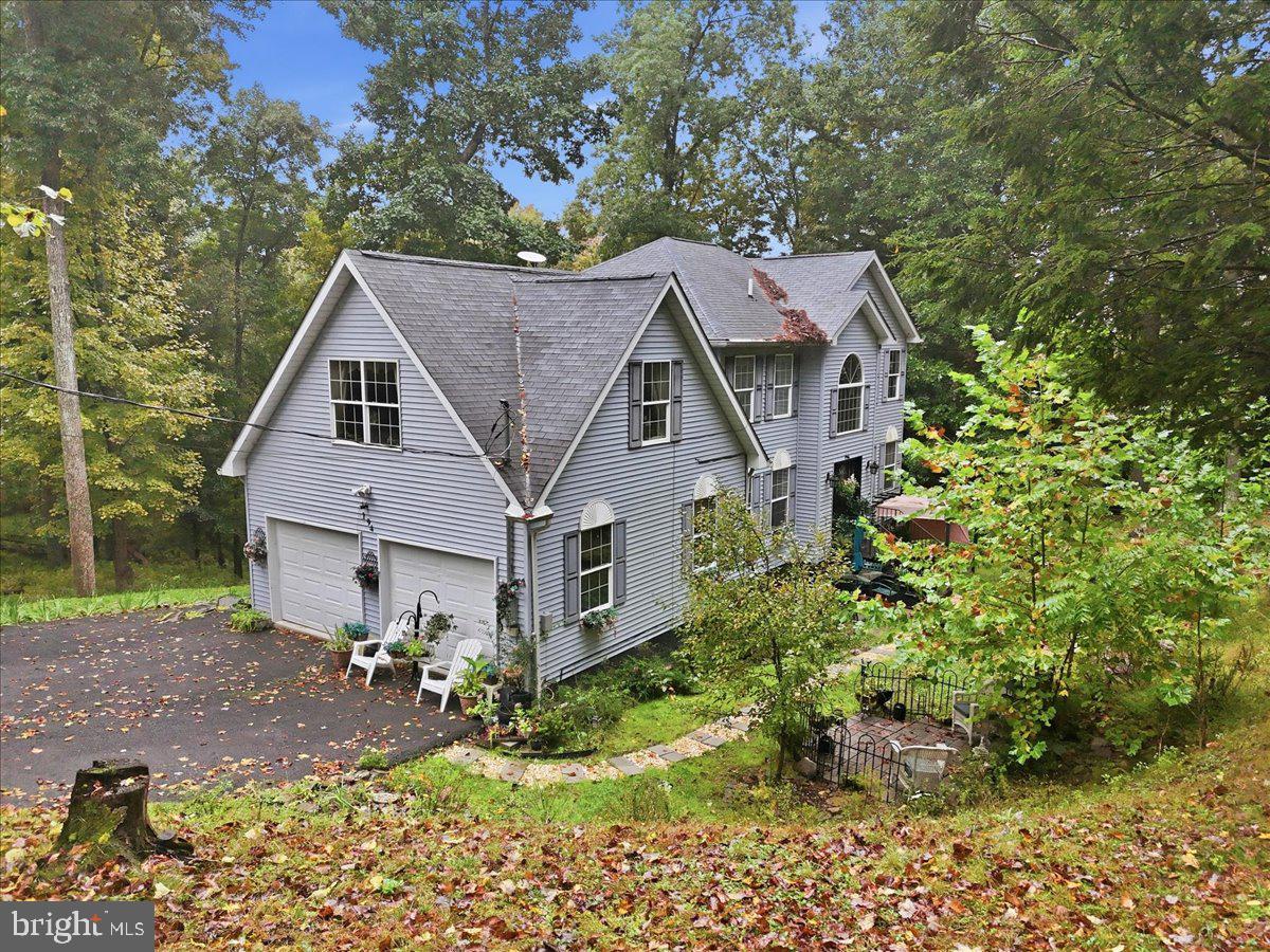 194 SPORTSMEN DRIVE