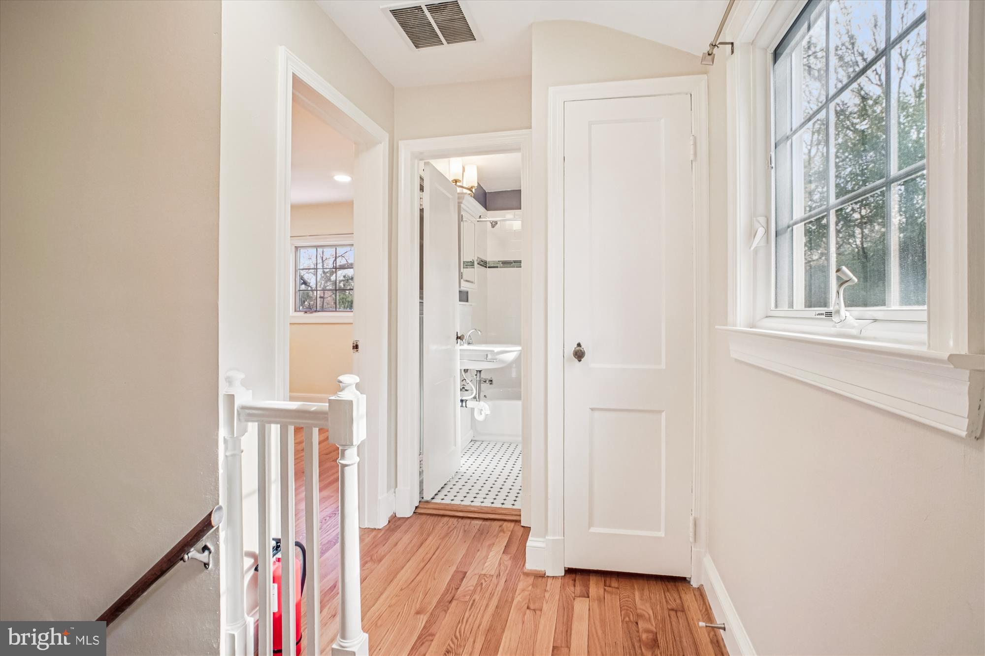 DEVONSHIRE - Residential Lease