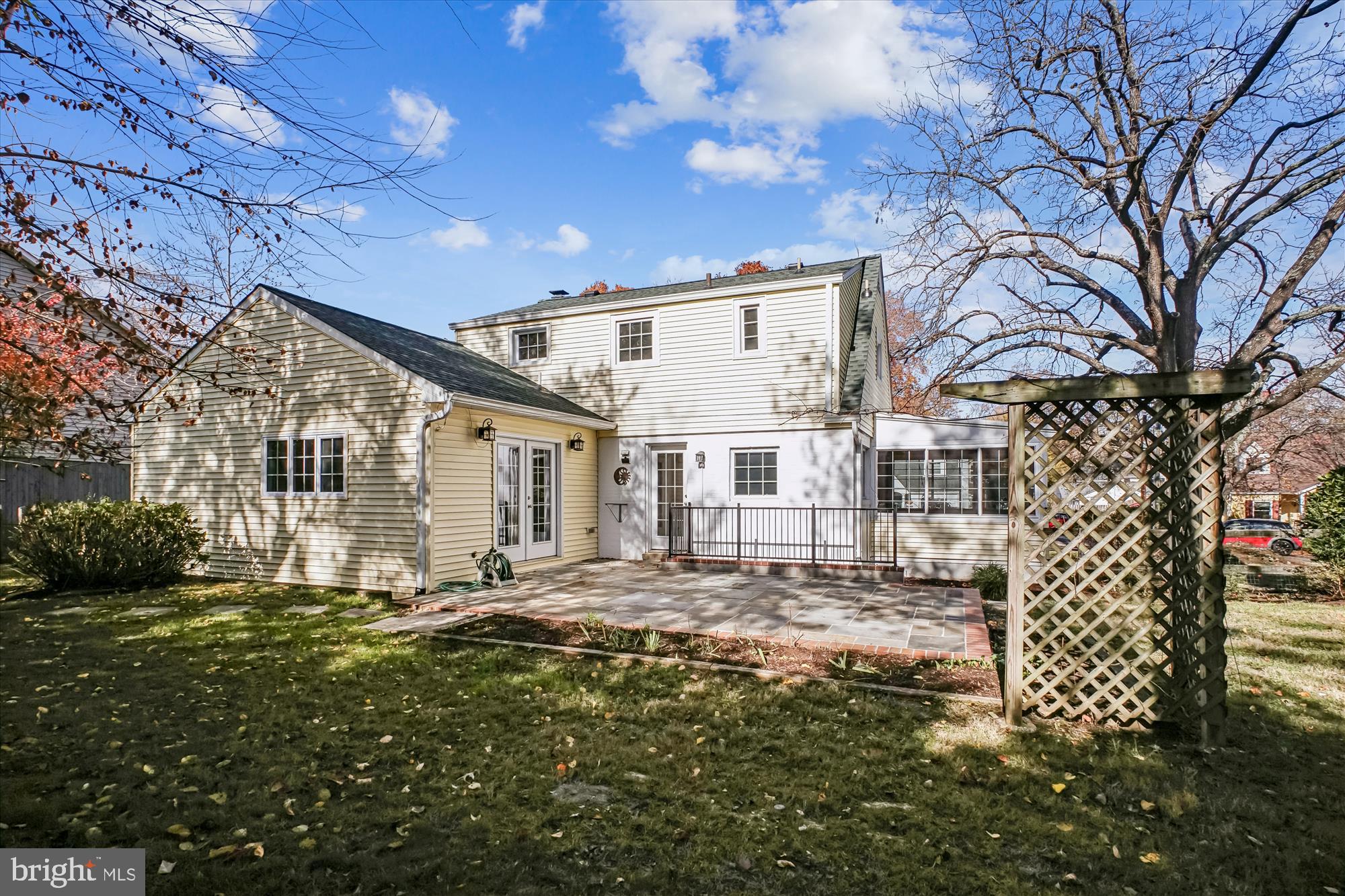 DEVONSHIRE - Residential Lease