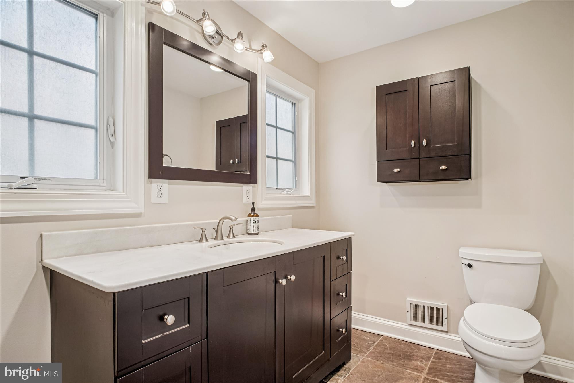 DEVONSHIRE - Residential Lease