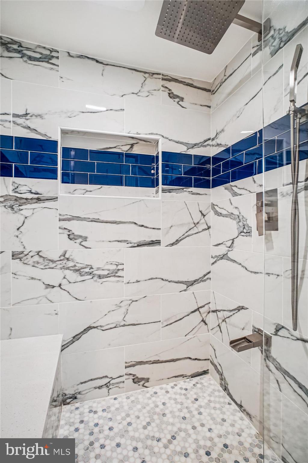 DEVONSHIRE - Residential Lease