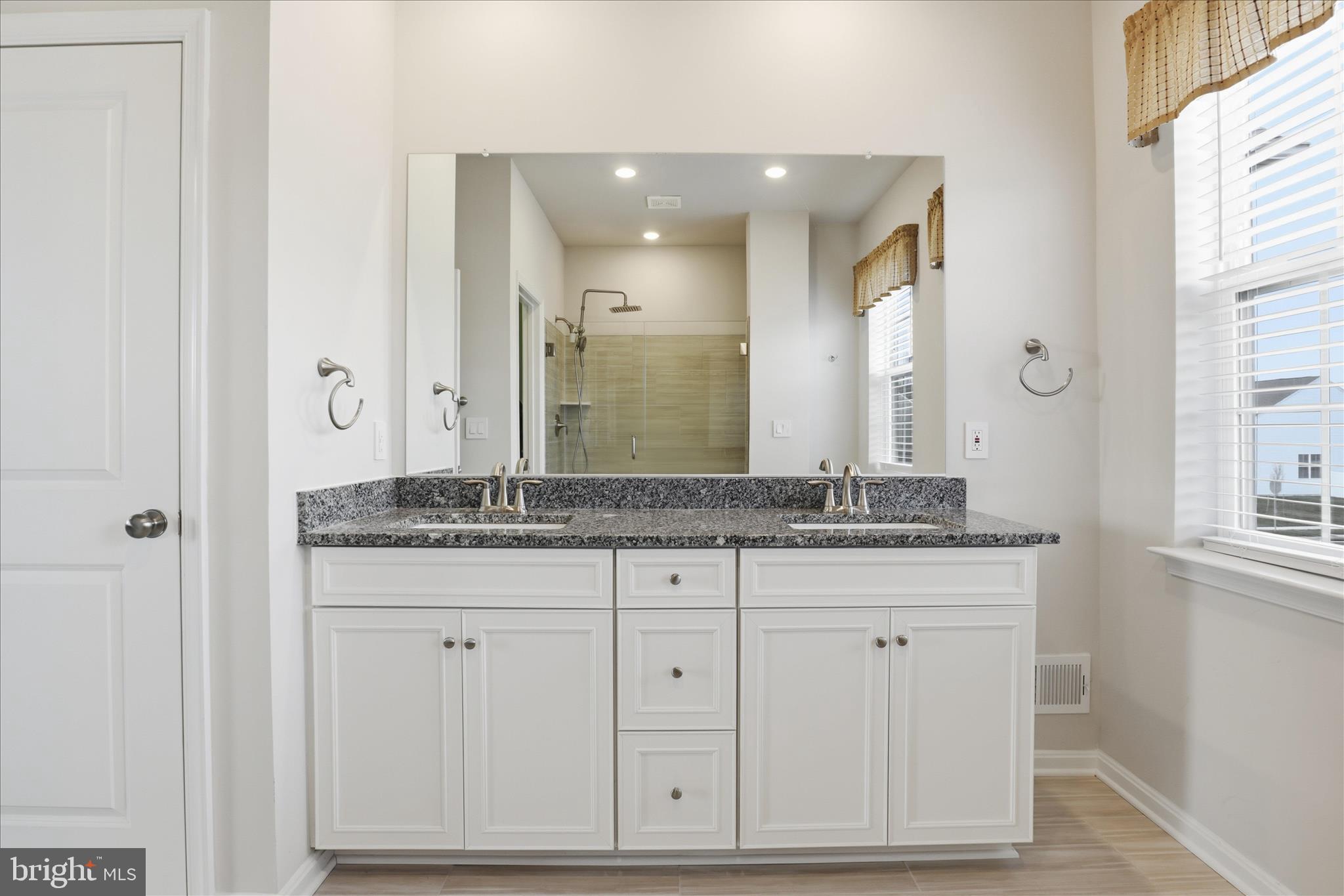 NORBORNE GLEBE - Residential