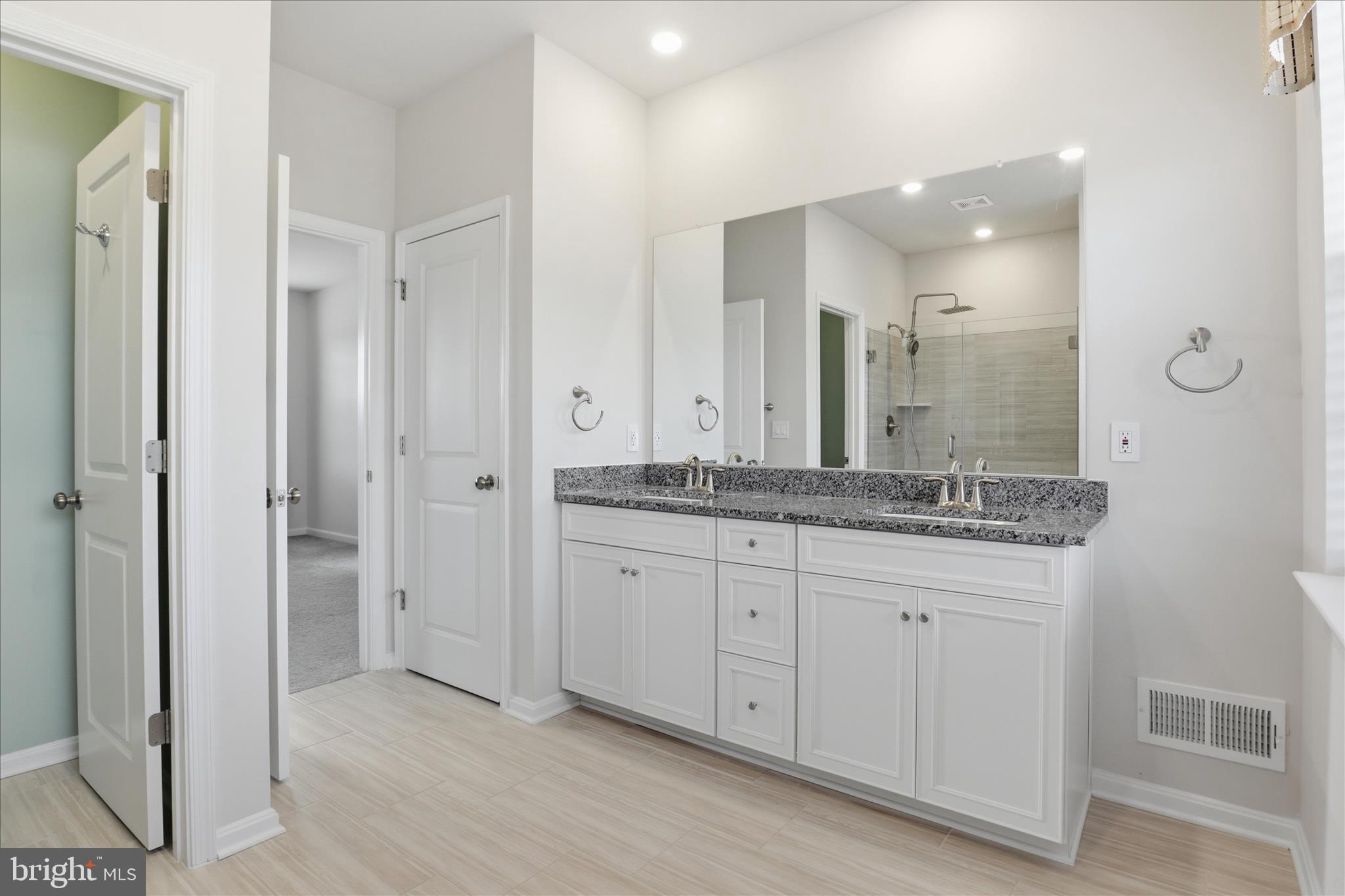 NORBORNE GLEBE - Residential