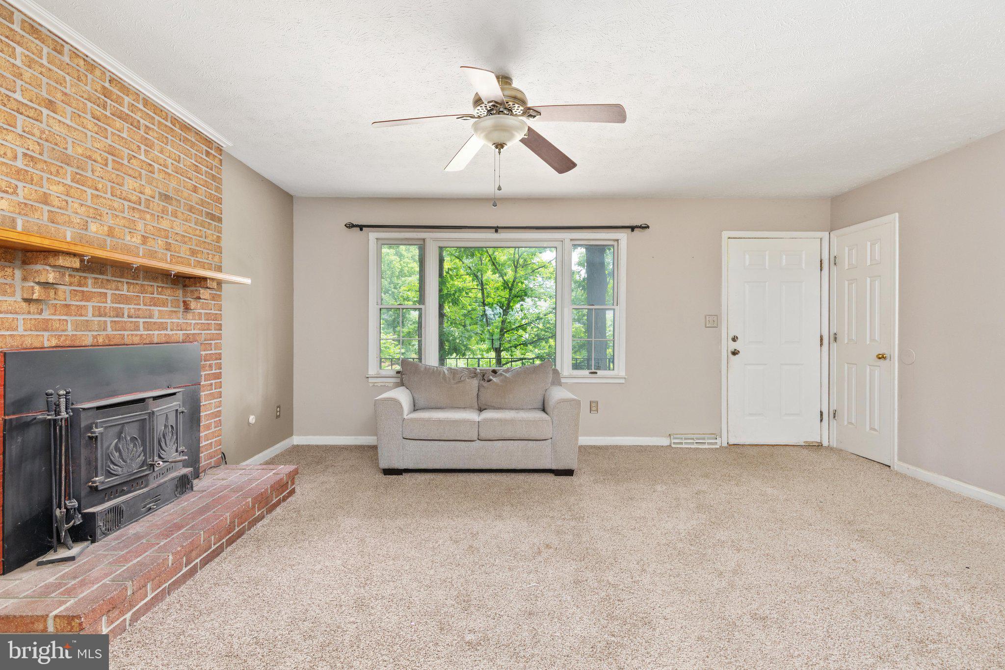 113 LAKEWOOD DRIVE