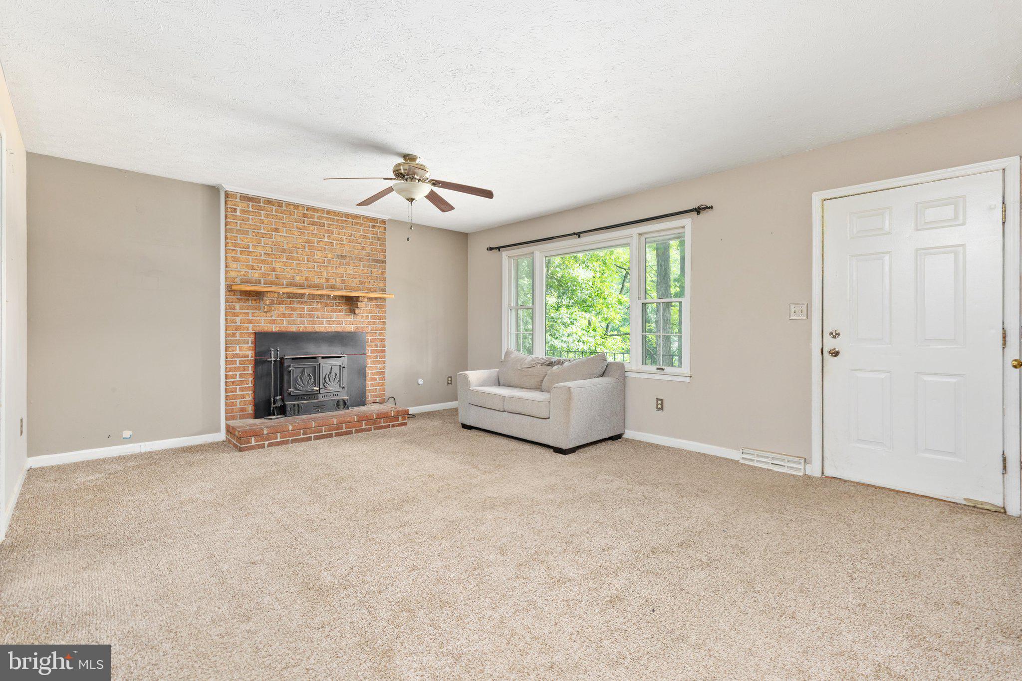 113 LAKEWOOD DRIVE