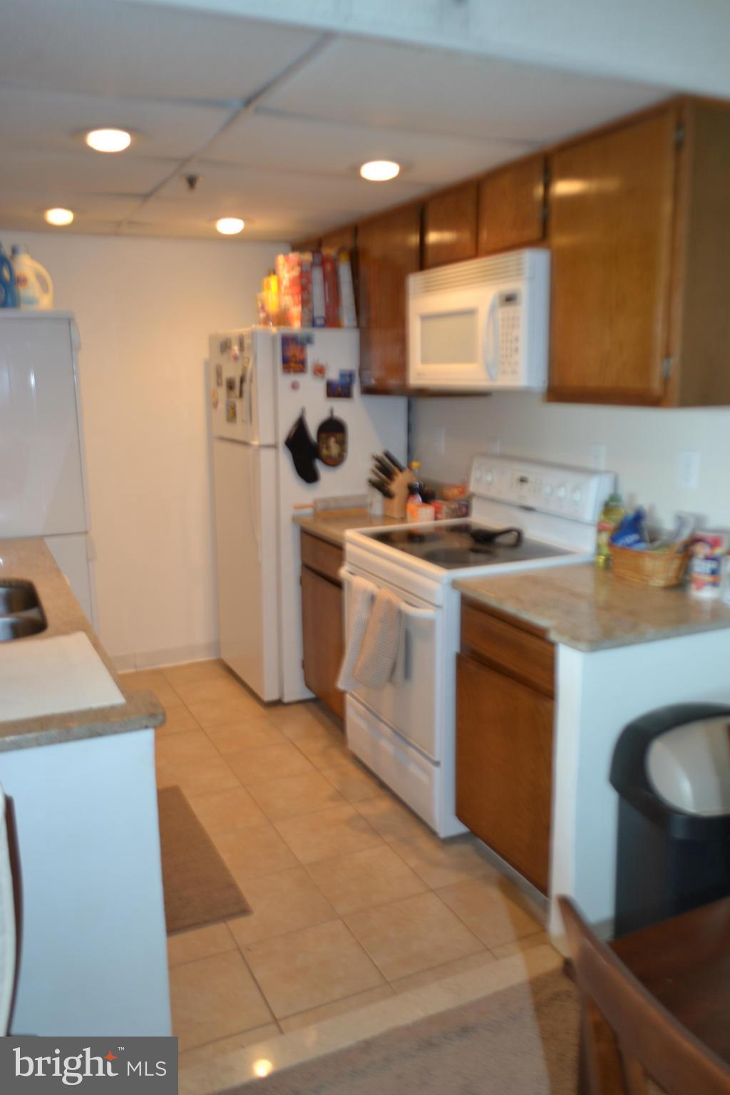 HIGHPOINTE - Residential