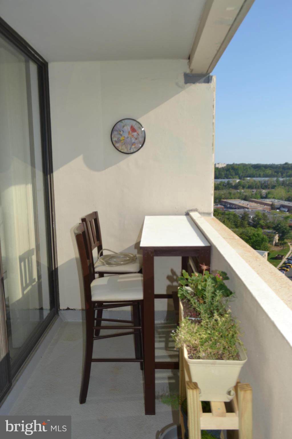 HIGHPOINTE - Residential