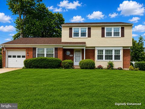Homes For Sale - 113 Sheraton Avenue<br/> CINNAMINSON, NJ 08077