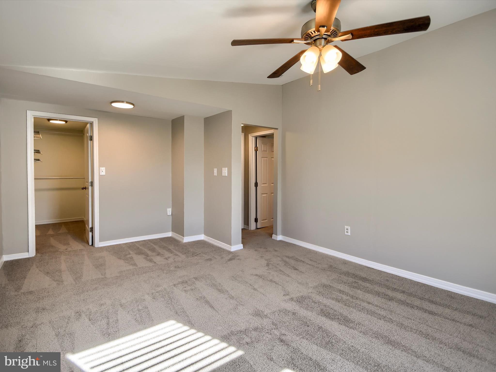 CEDAR MILL - Residential