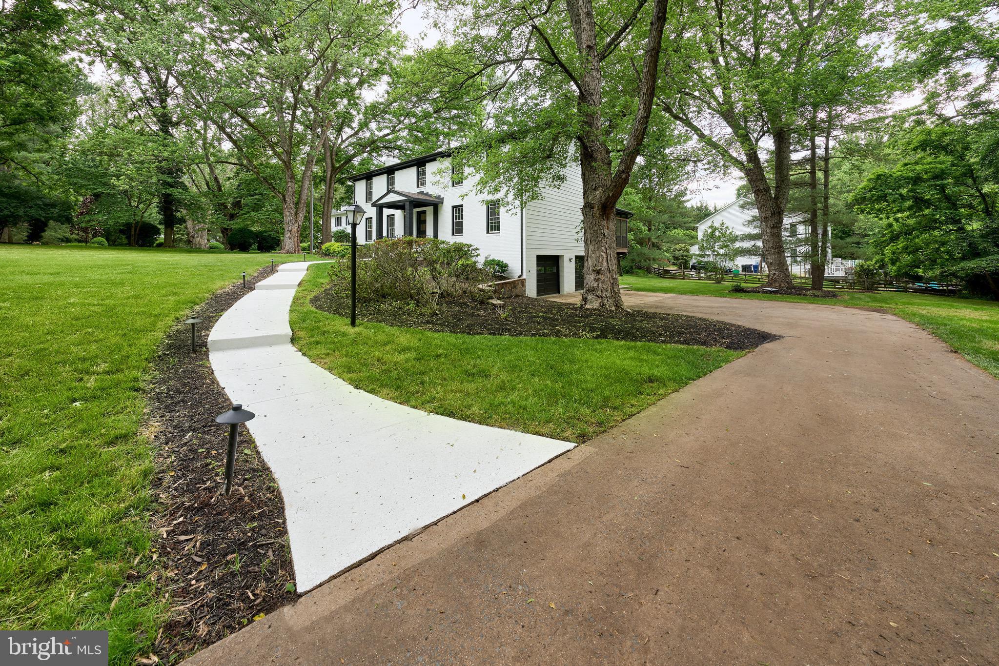 HUNT VALLEY ESTATES - Residential