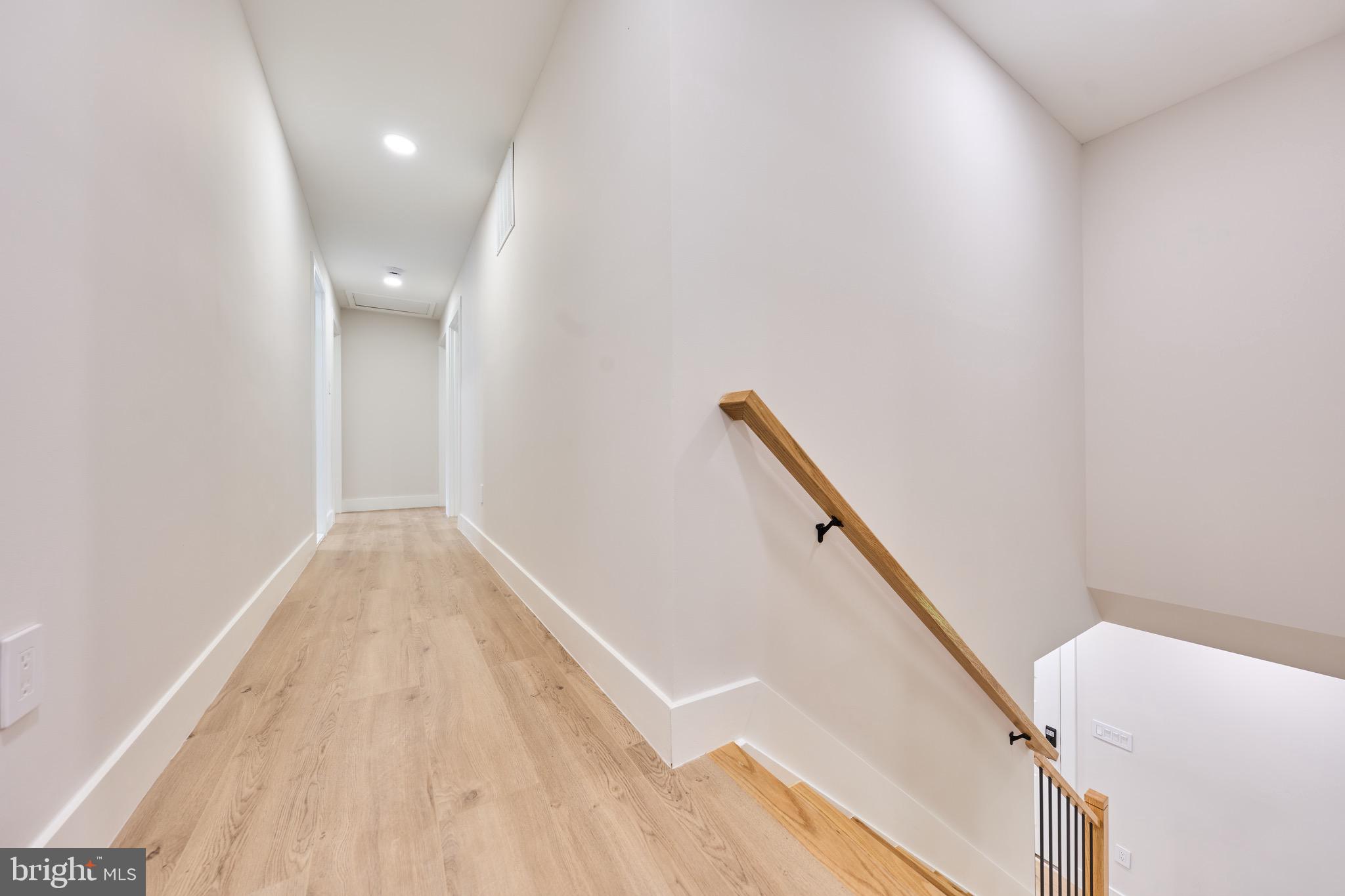 HUNT VALLEY ESTATES - Residential