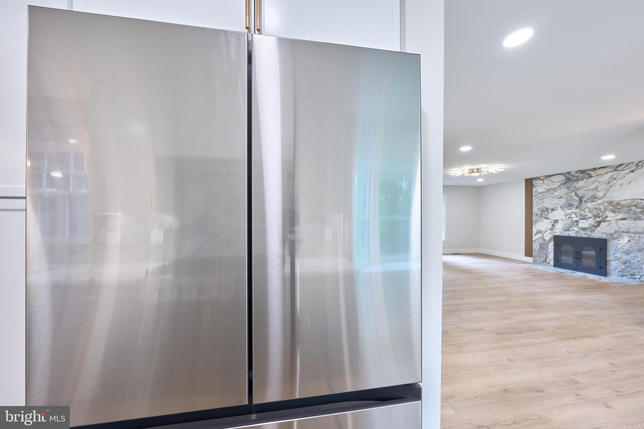 HUNT VALLEY ESTATES - Residential