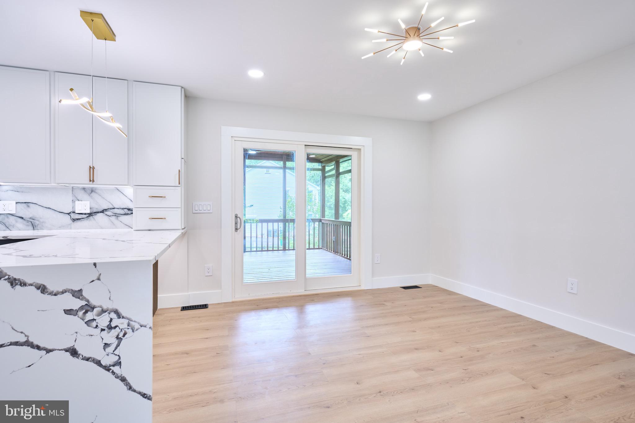 HUNT VALLEY ESTATES - Residential