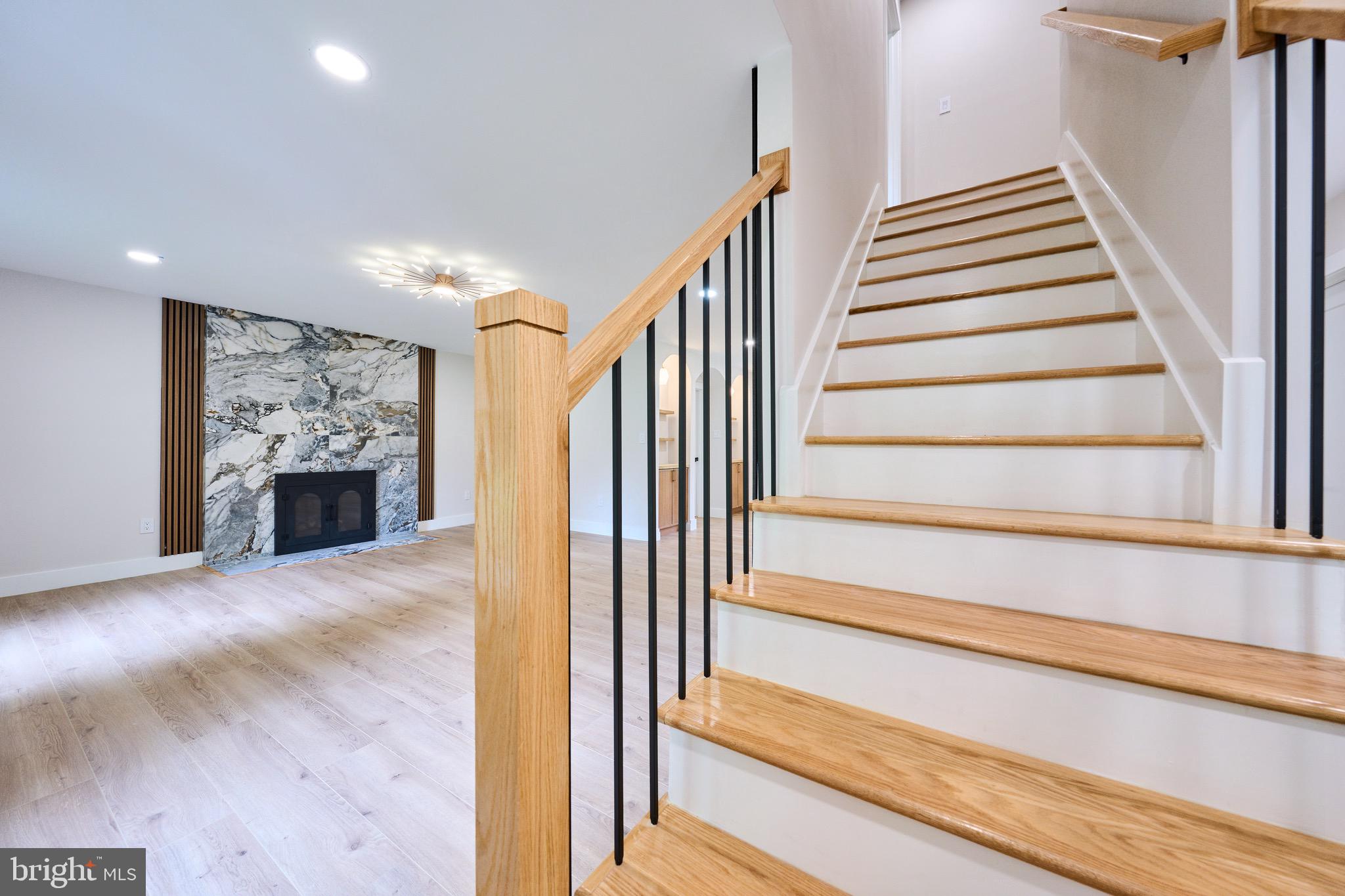 HUNT VALLEY ESTATES - Residential