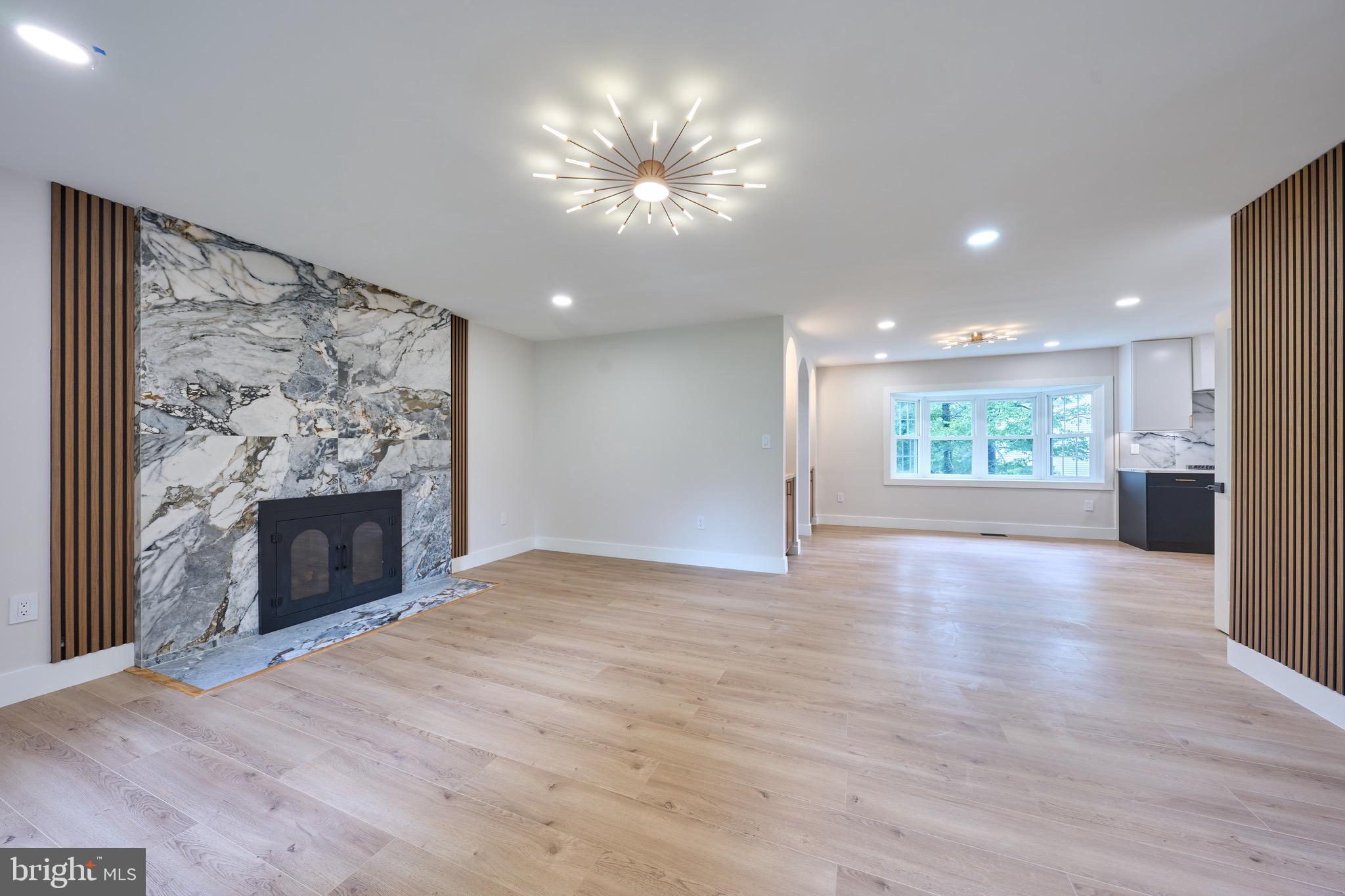 HUNT VALLEY ESTATES - Residential