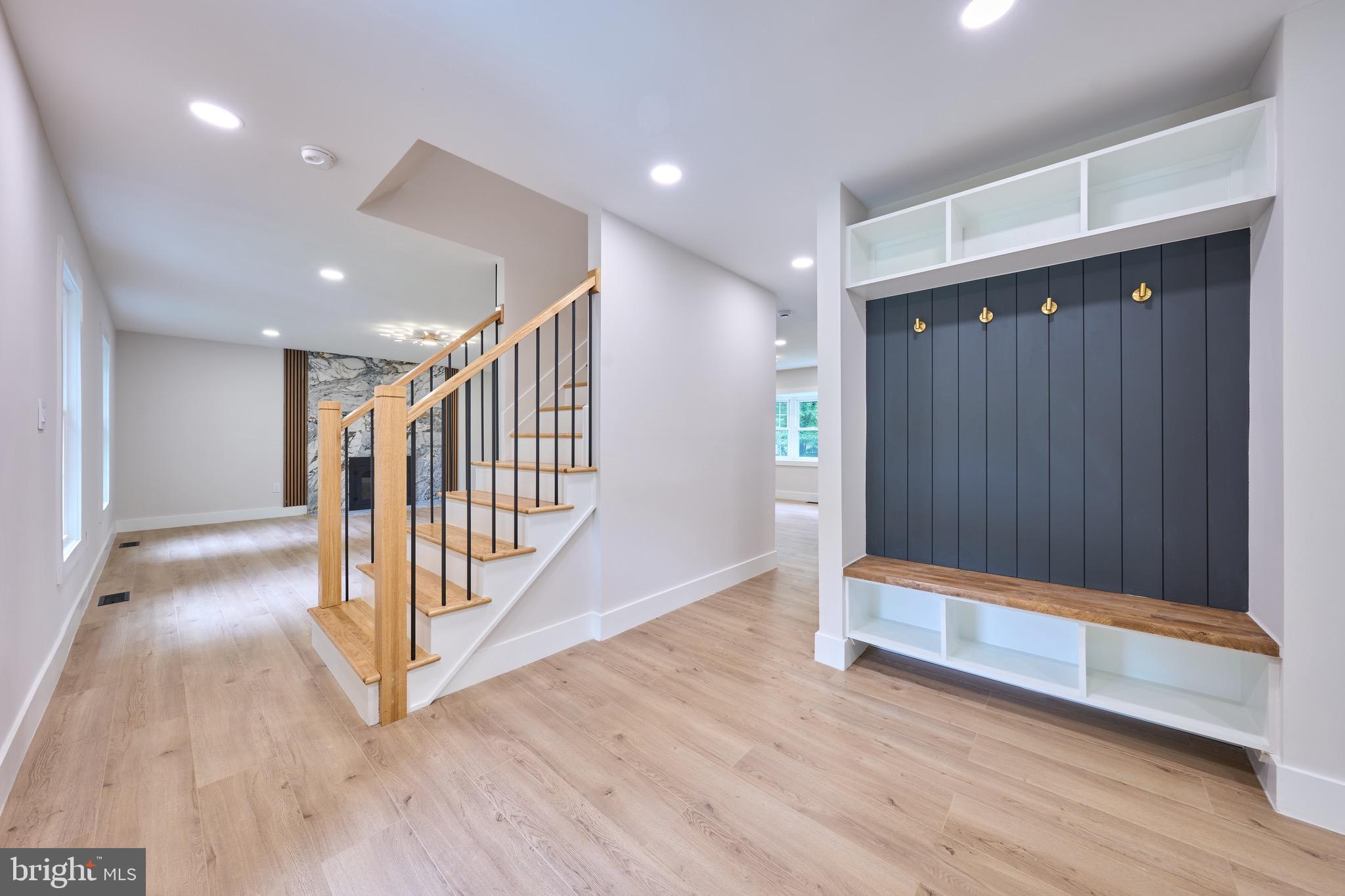 HUNT VALLEY ESTATES - Residential