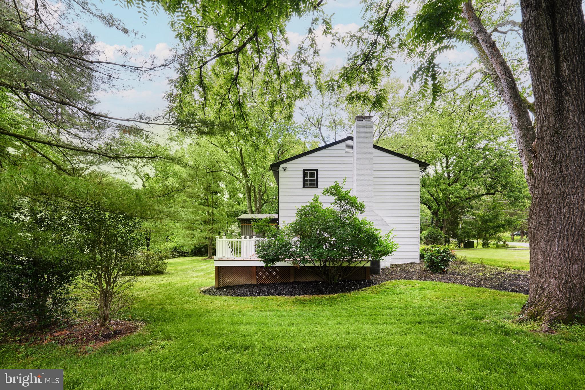 HUNT VALLEY ESTATES - Residential