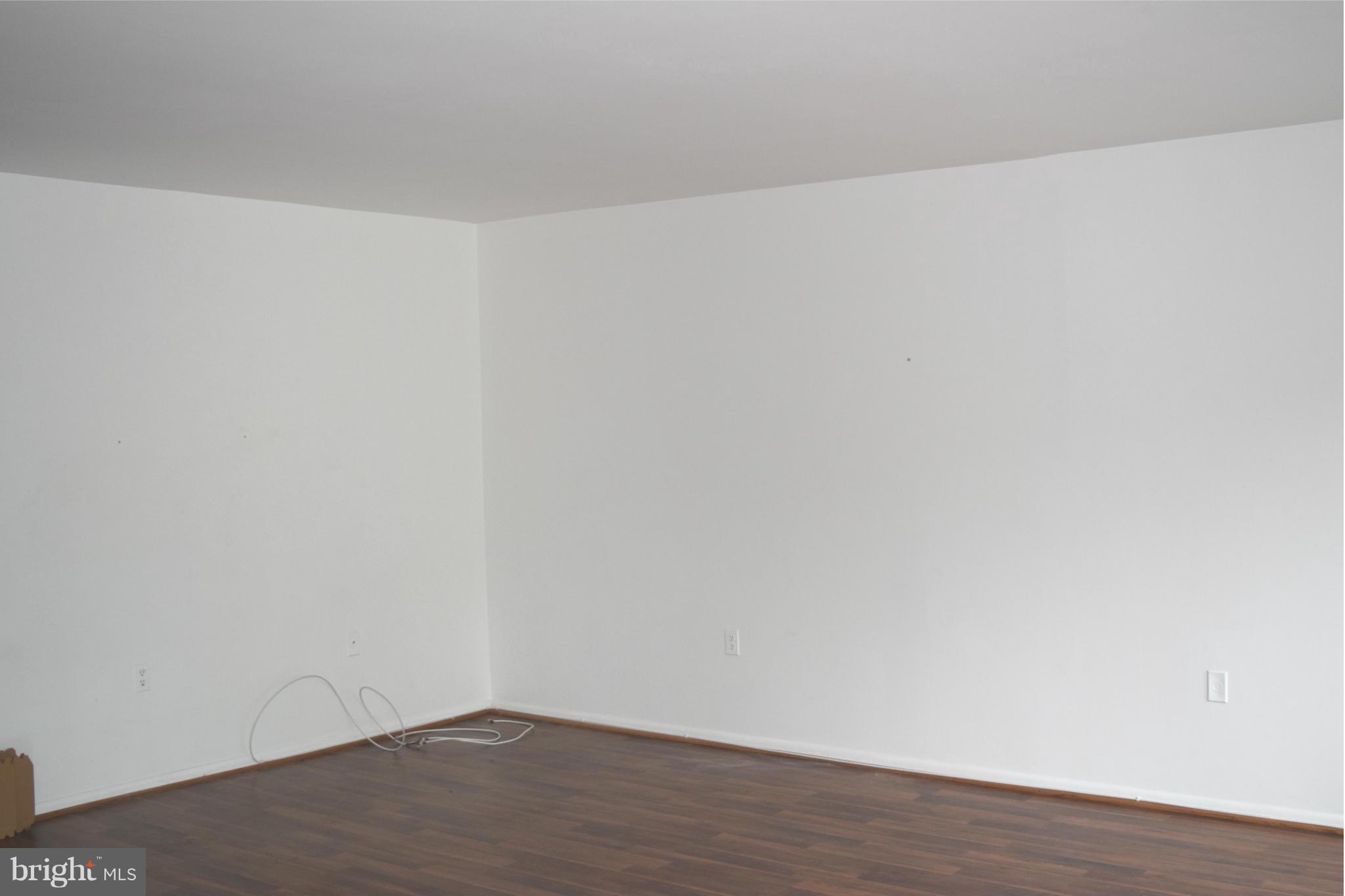 CROSS KEYS - Residential Lease