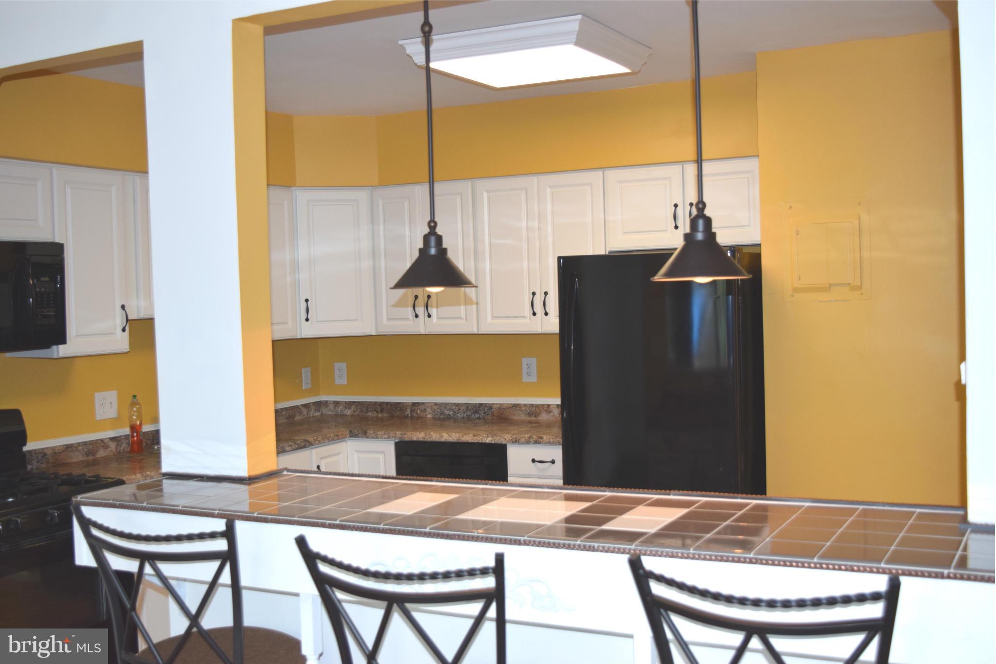 CROSS KEYS - Residential Lease