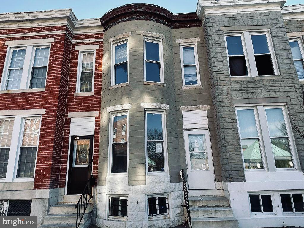 Wonderful opportunity to own this brick townhome in Baltimore City, Maryland. Enjoy spacious room sizes, separate dining room and nice sized kitchen. Use the full basement as additional storage or finish off for more living space. Easy access to schools, parks and commuter routes. A few minutes away from Downtown Baltimore.