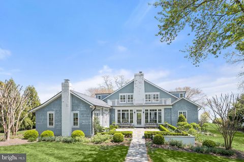 Photo of 817 Broadwater Way, GIBSON ISLAND, MD 21056 (MLS # MDAA2143364)