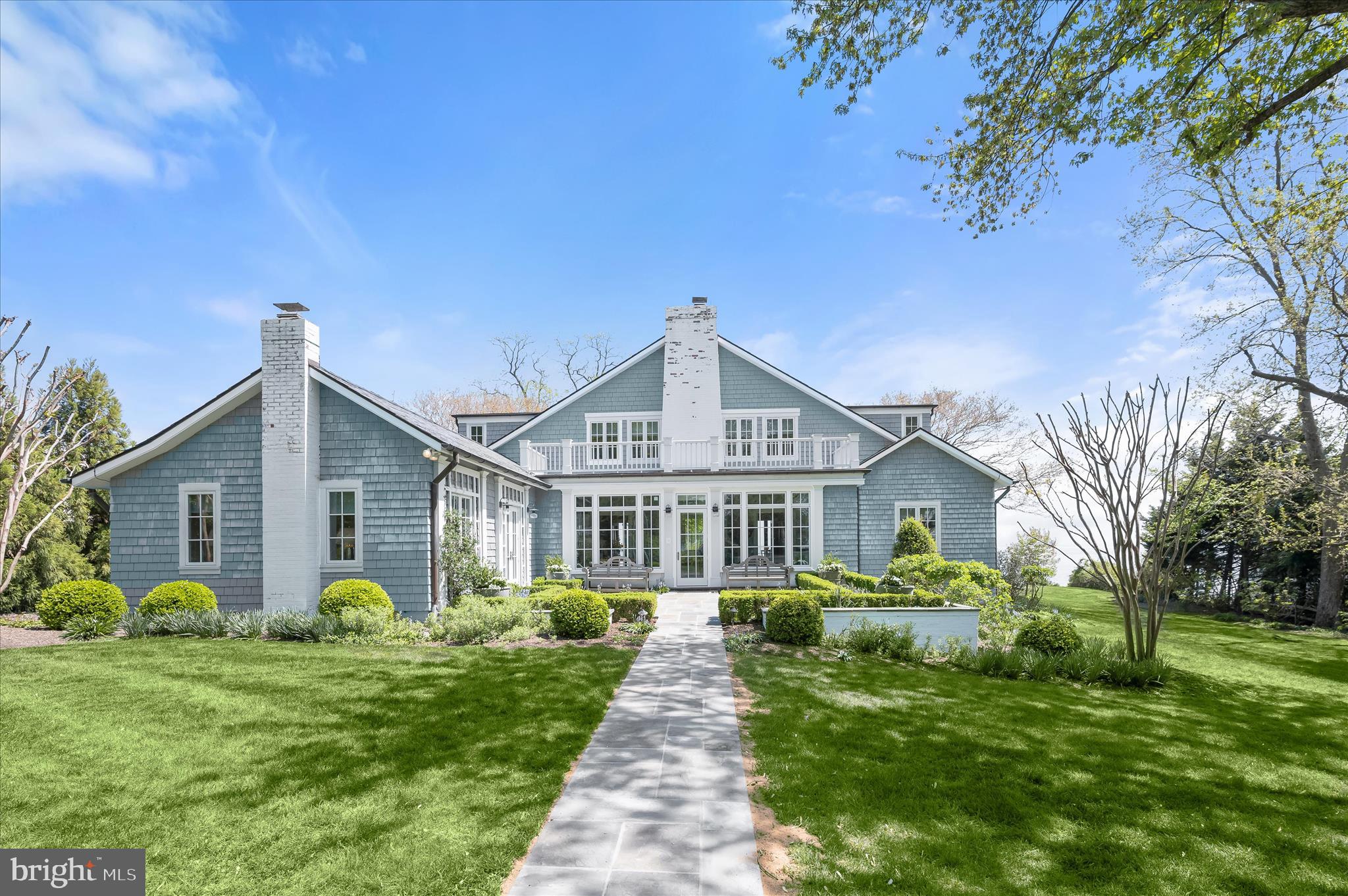 GIBSON ISLAND - Residential