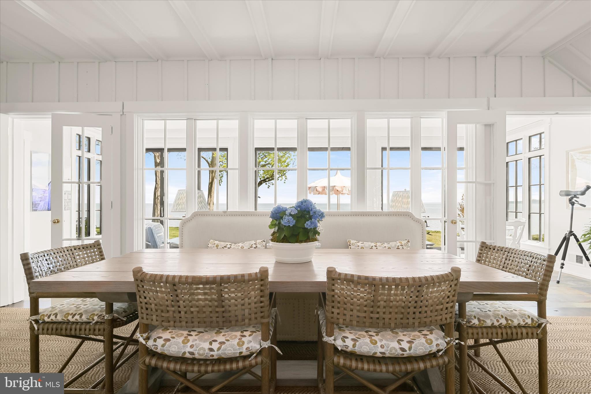 GIBSON ISLAND - Residential
