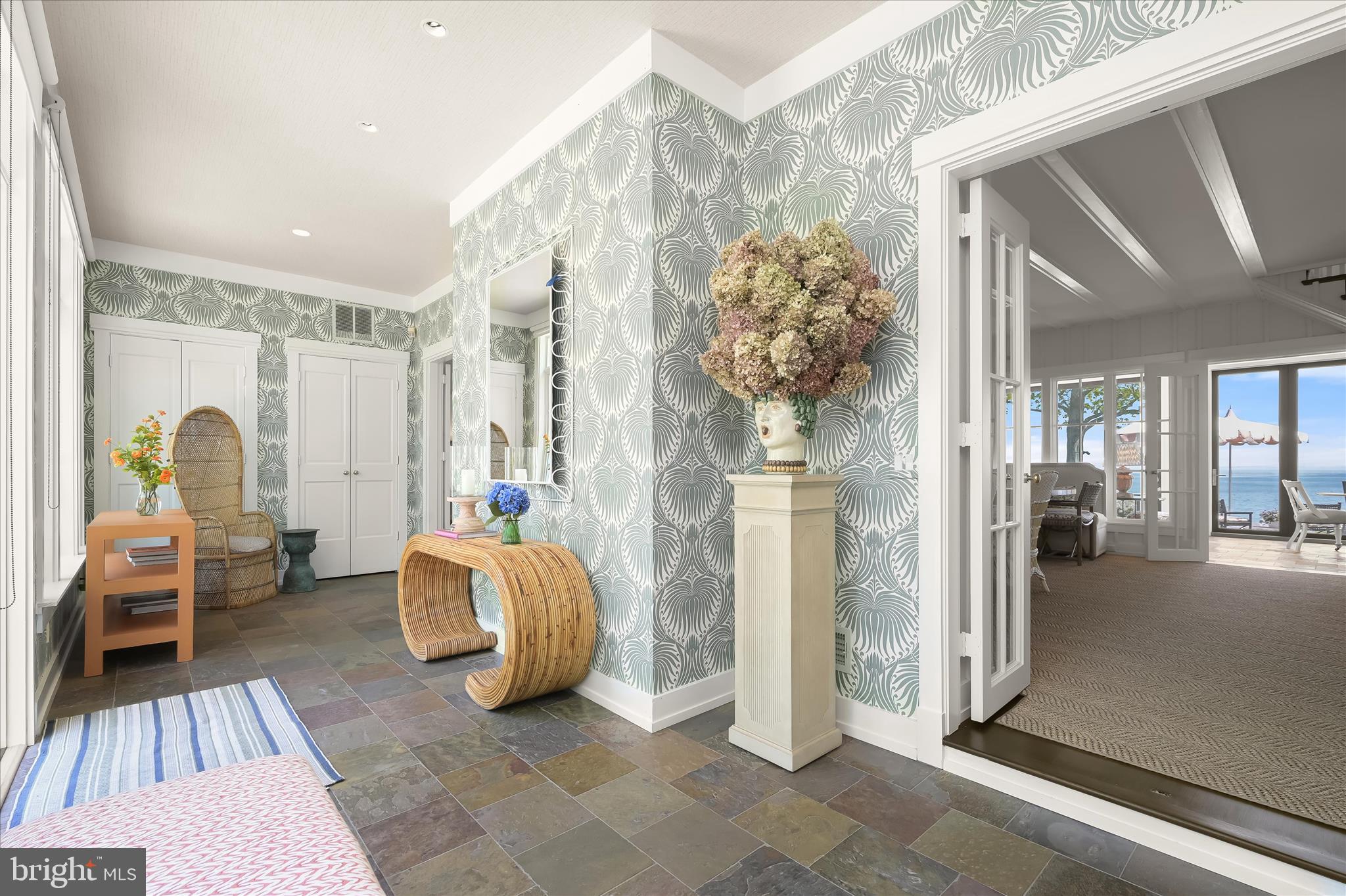 GIBSON ISLAND - Residential