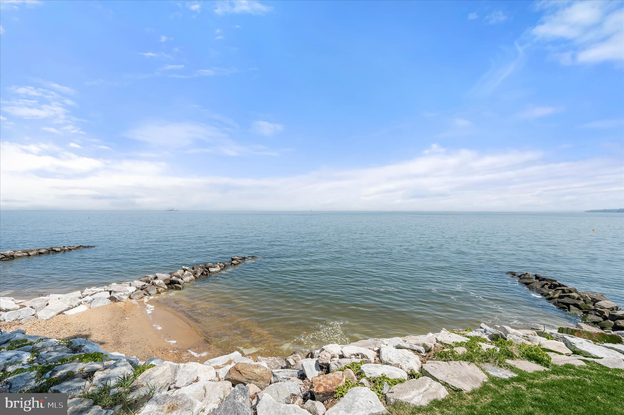 GIBSON ISLAND - Residential