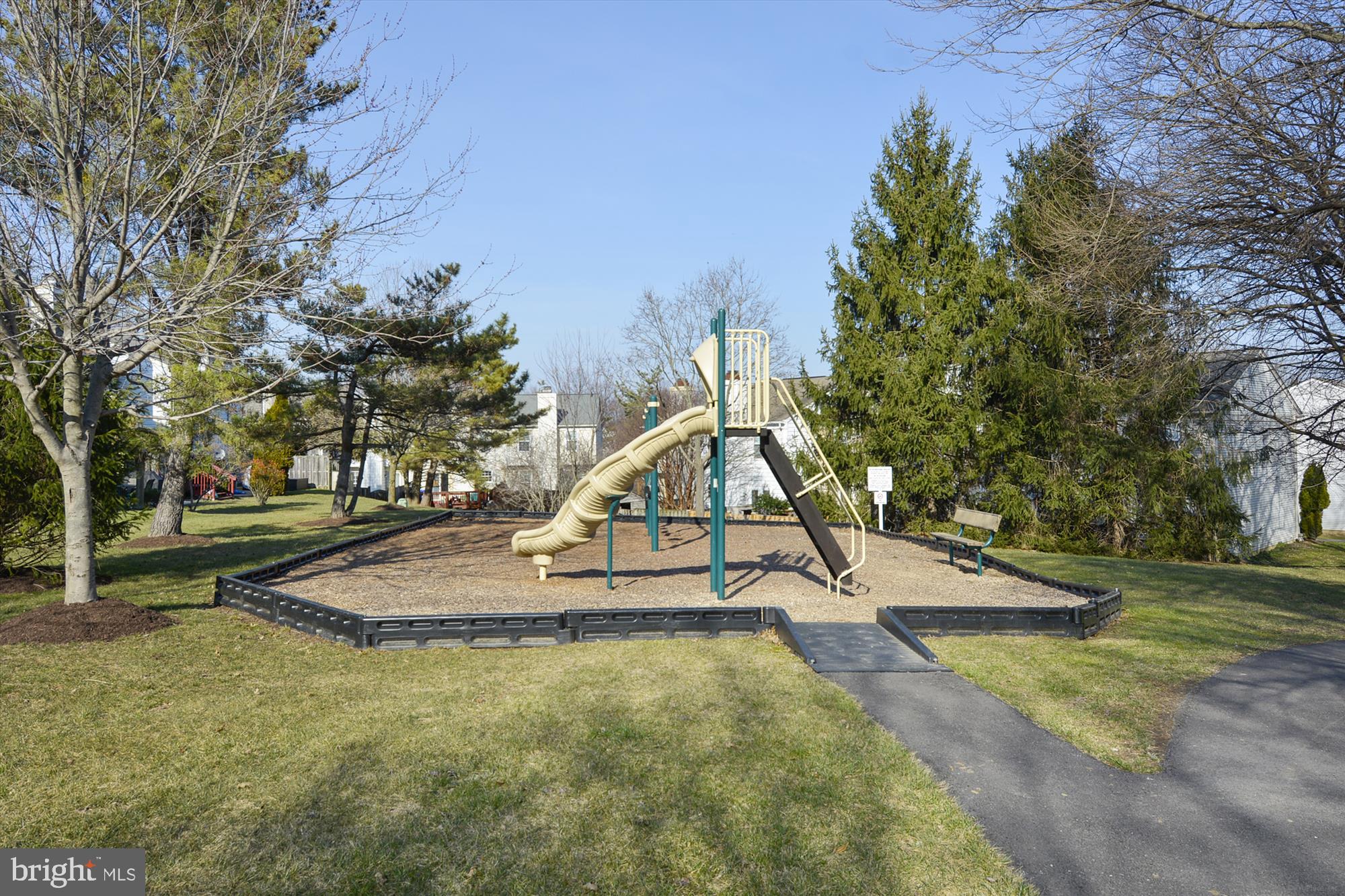 HALLOWELL - Residential