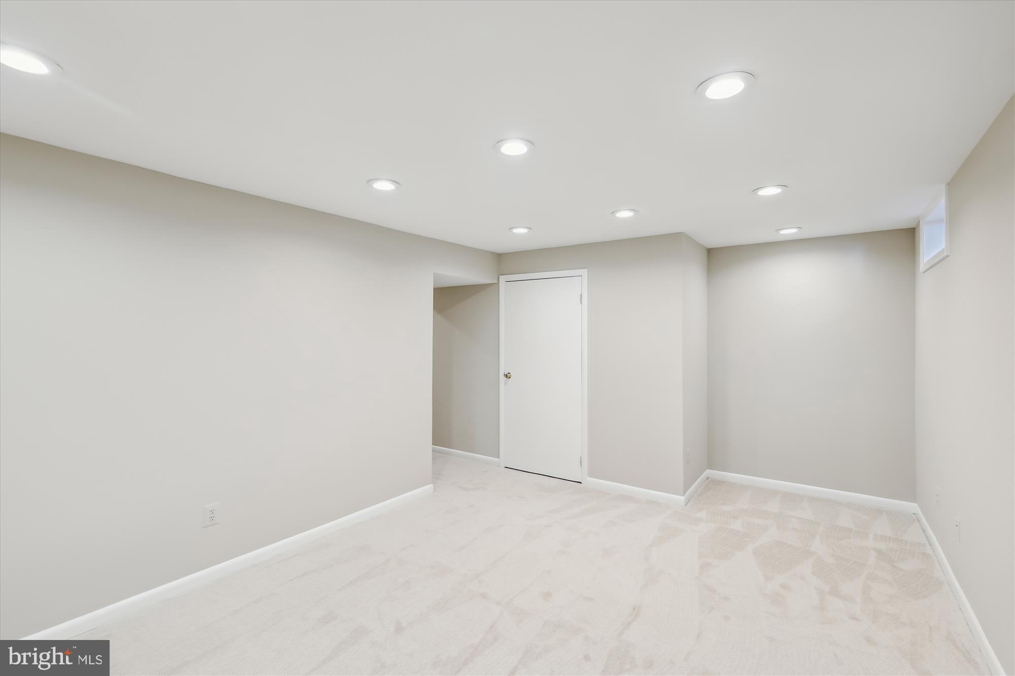 HALLOWELL - Residential