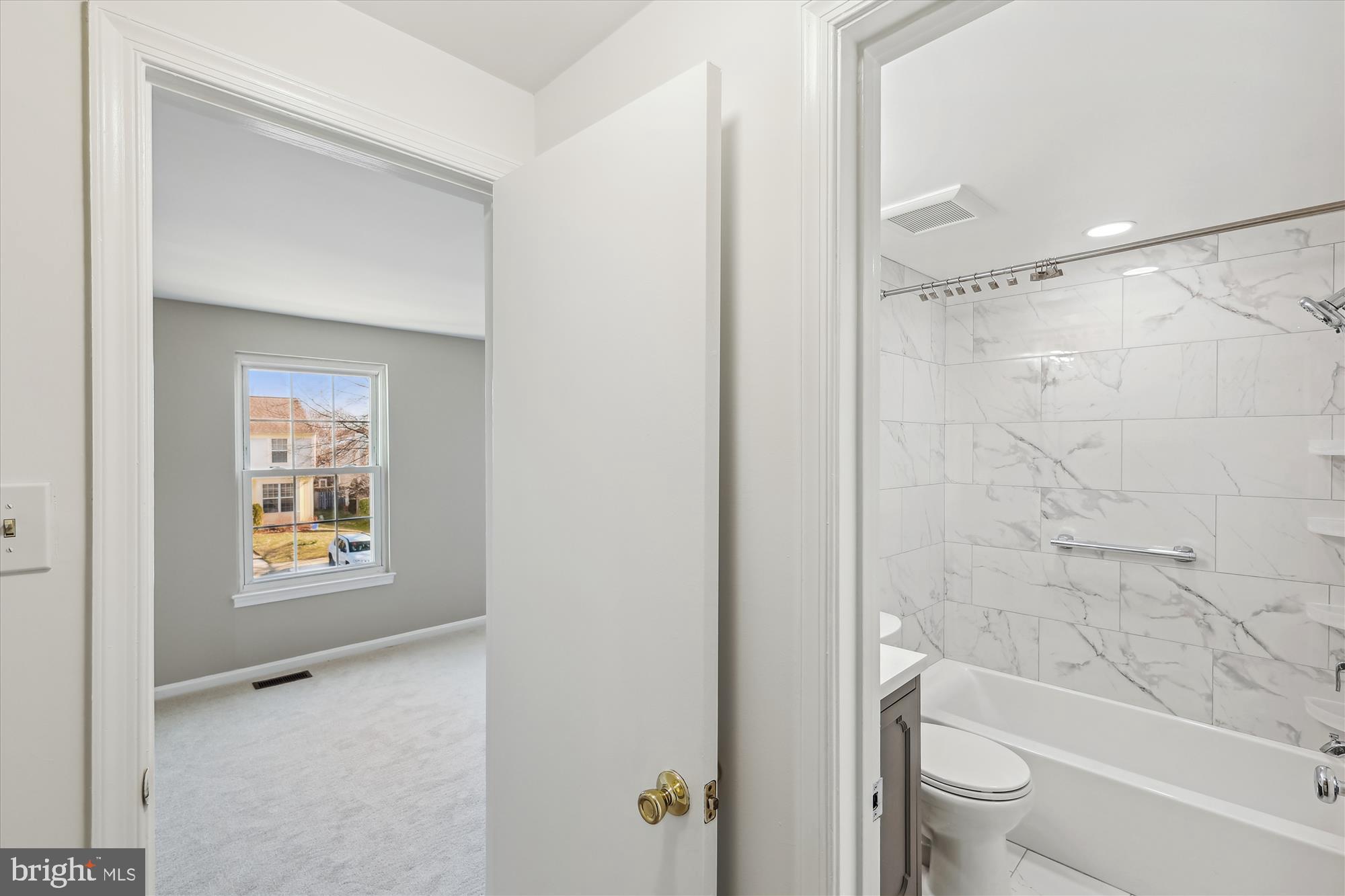 HALLOWELL - Residential