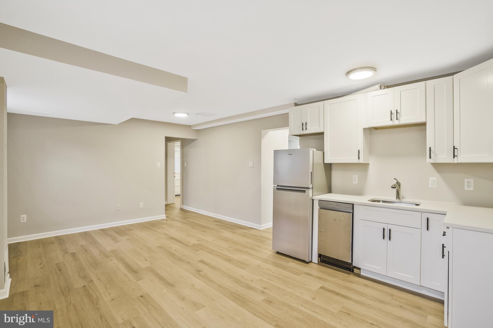 ARLINGTON PARK - Residential