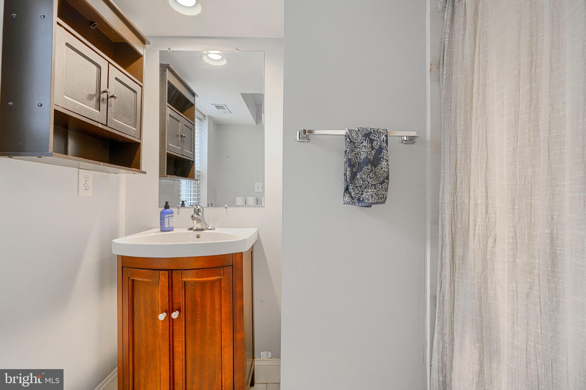 UPPER FELLS POINT - Residential