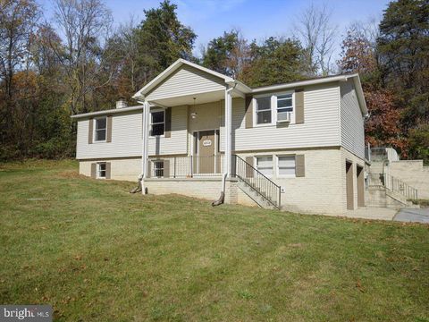 Homes For Sale - 2731 Jack Road<br/> CHAMBERSBURG, PA 17202