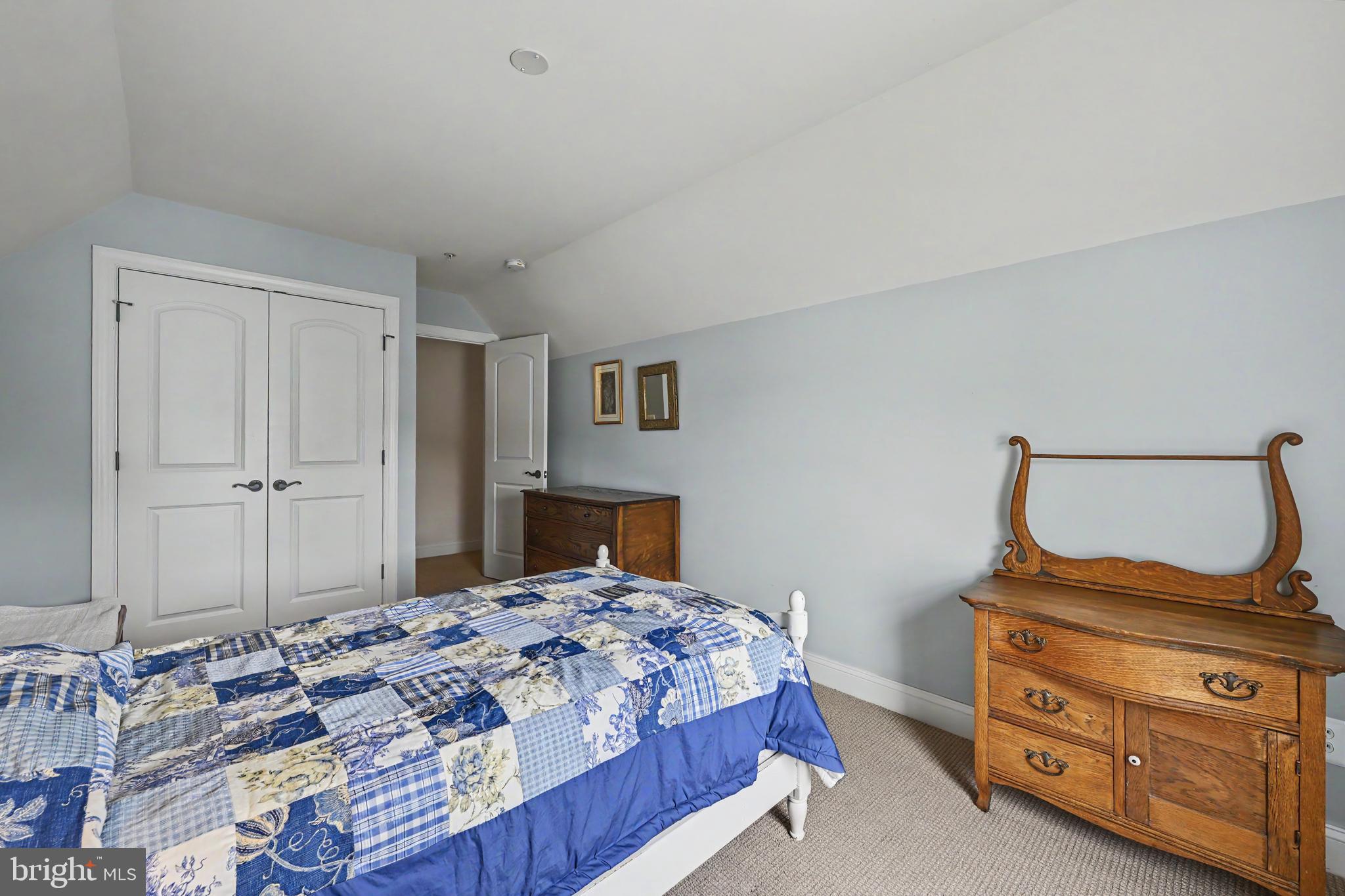 BENTLEY RIDGE - Residential