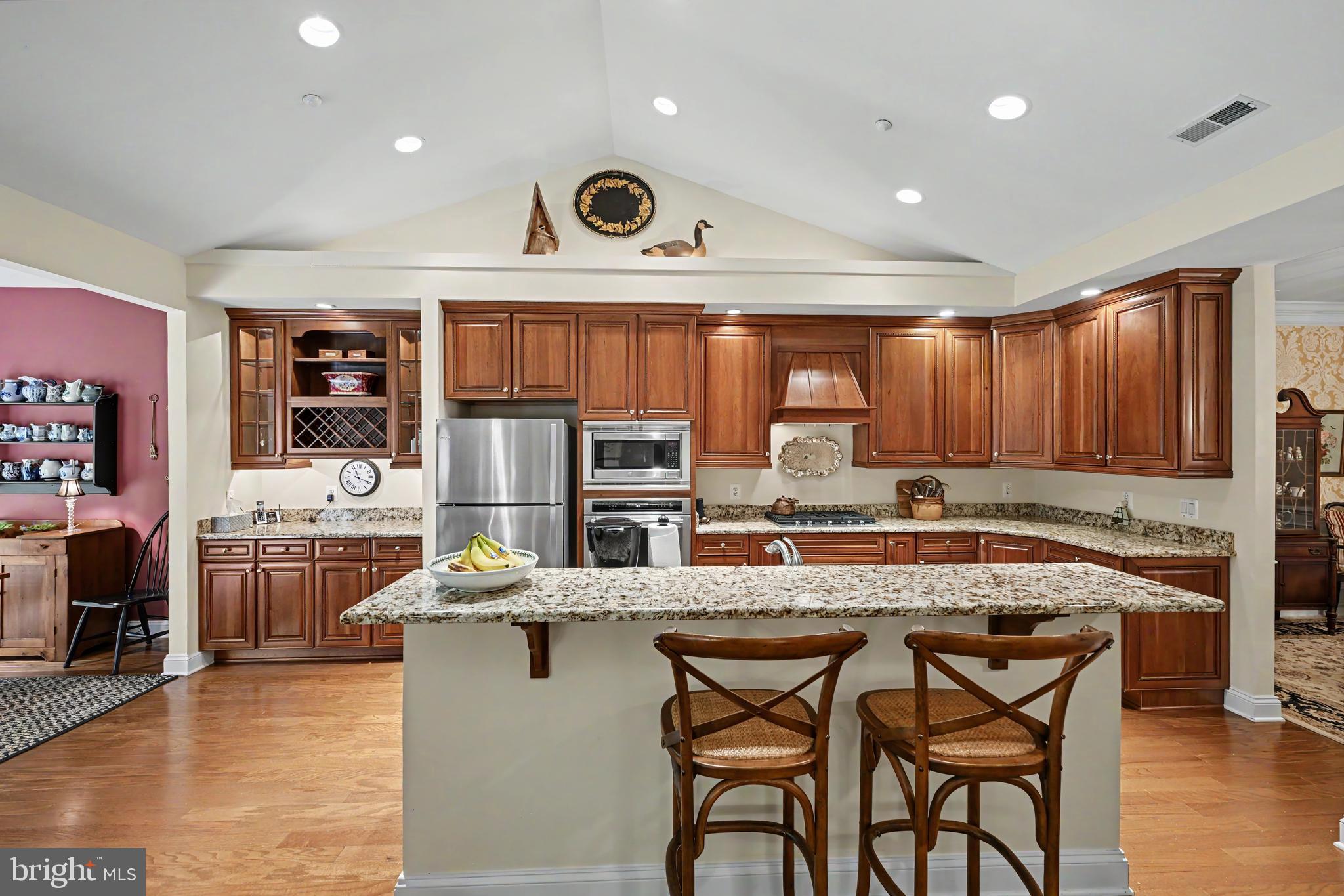 BENTLEY RIDGE - Residential