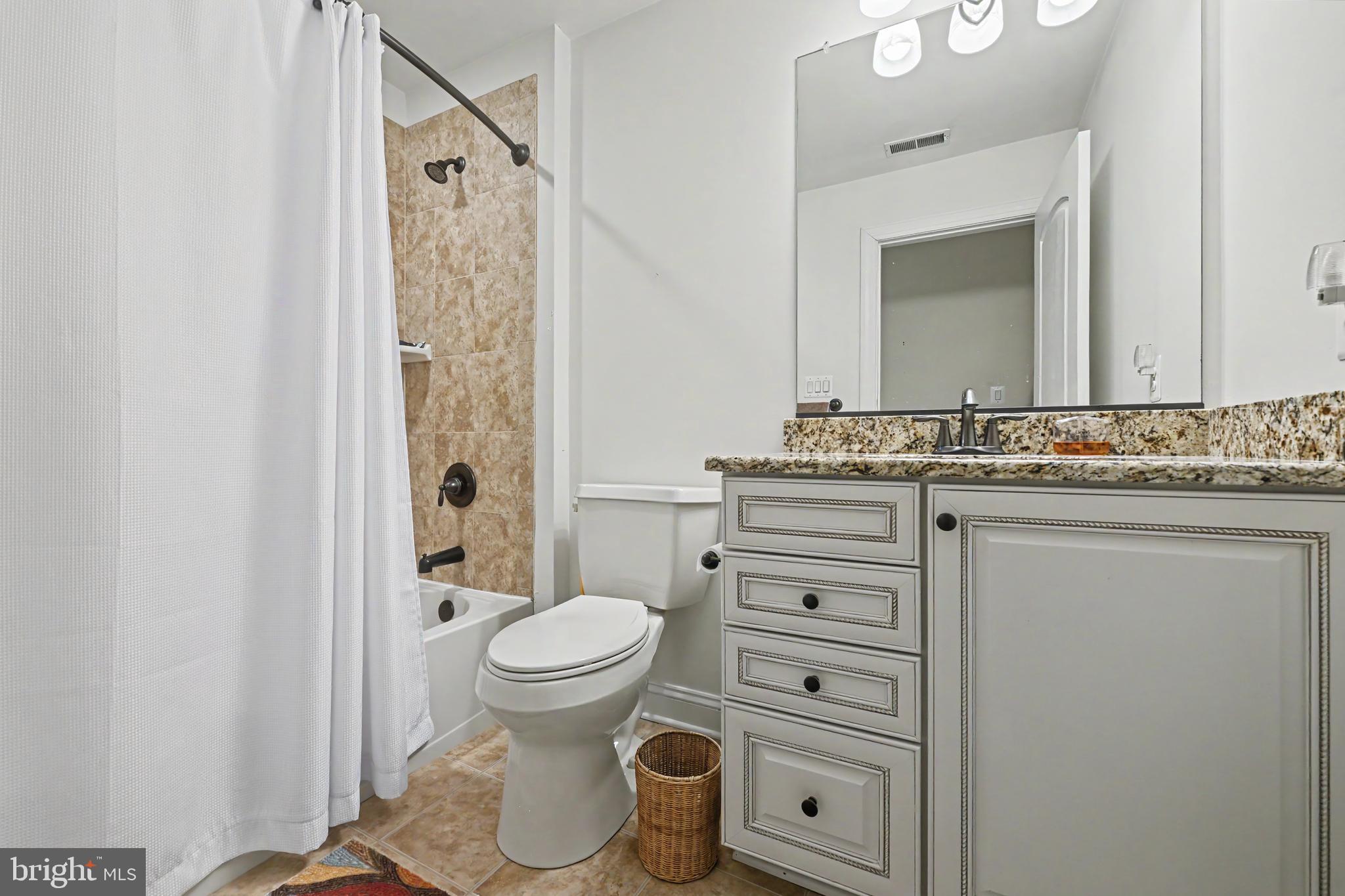 BENTLEY RIDGE - Residential