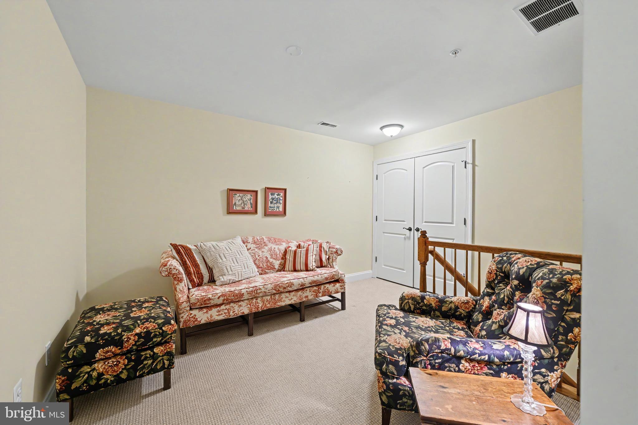 BENTLEY RIDGE - Residential